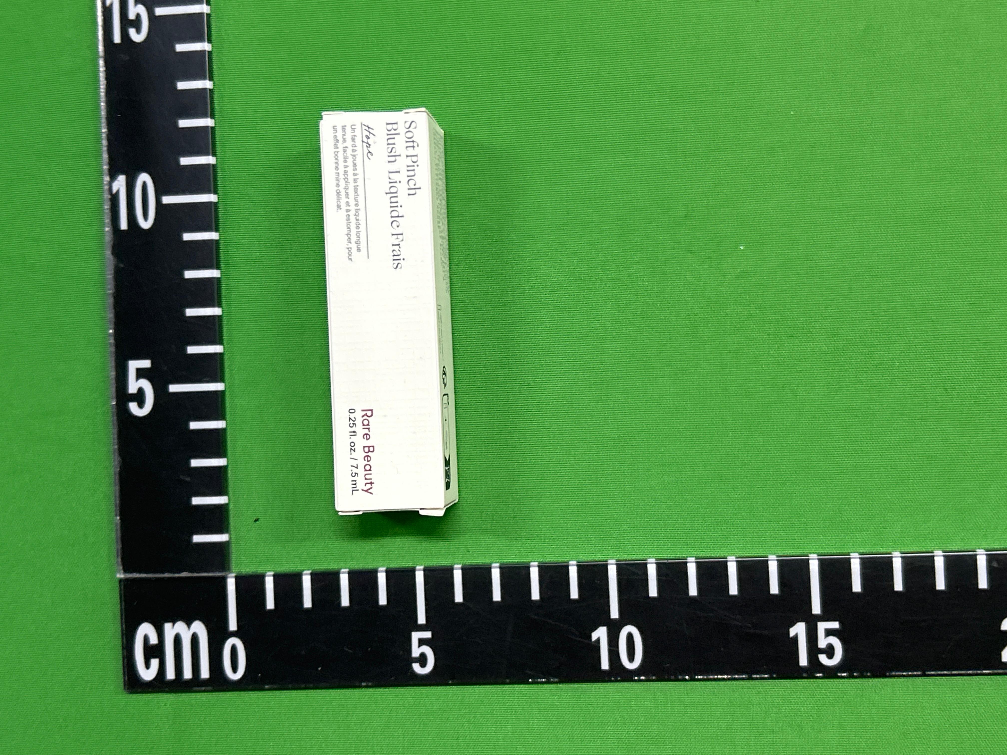 Foto QC 3 de Rare Beauty Soft Pinch Liquid Blush (7.5ml) Love