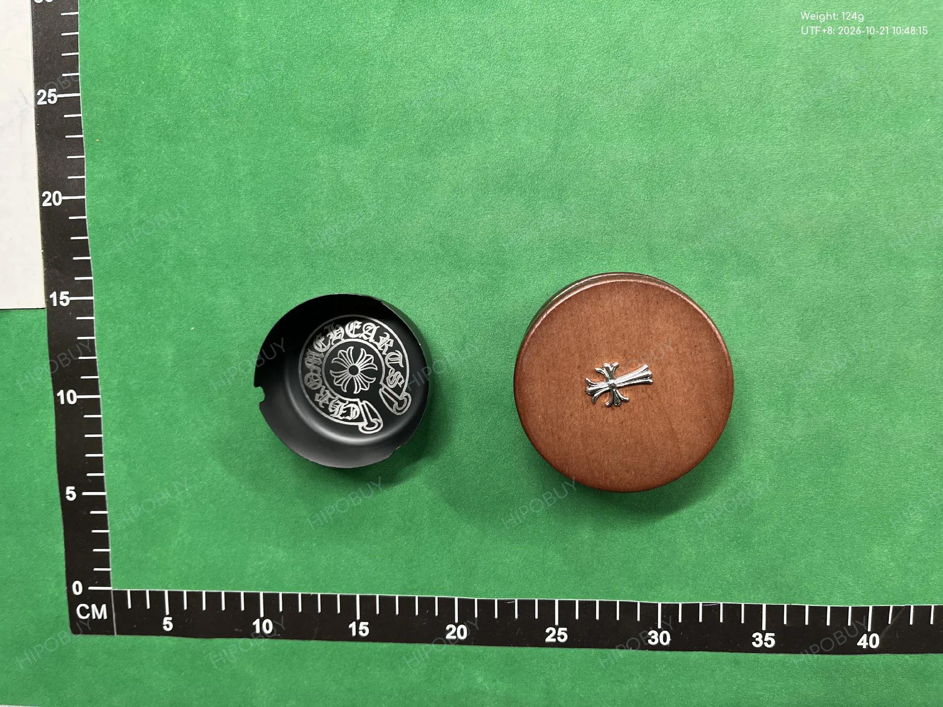 Foto QC 8 de Chrome Hearts Horseshoe CH Cross Ashtray Black