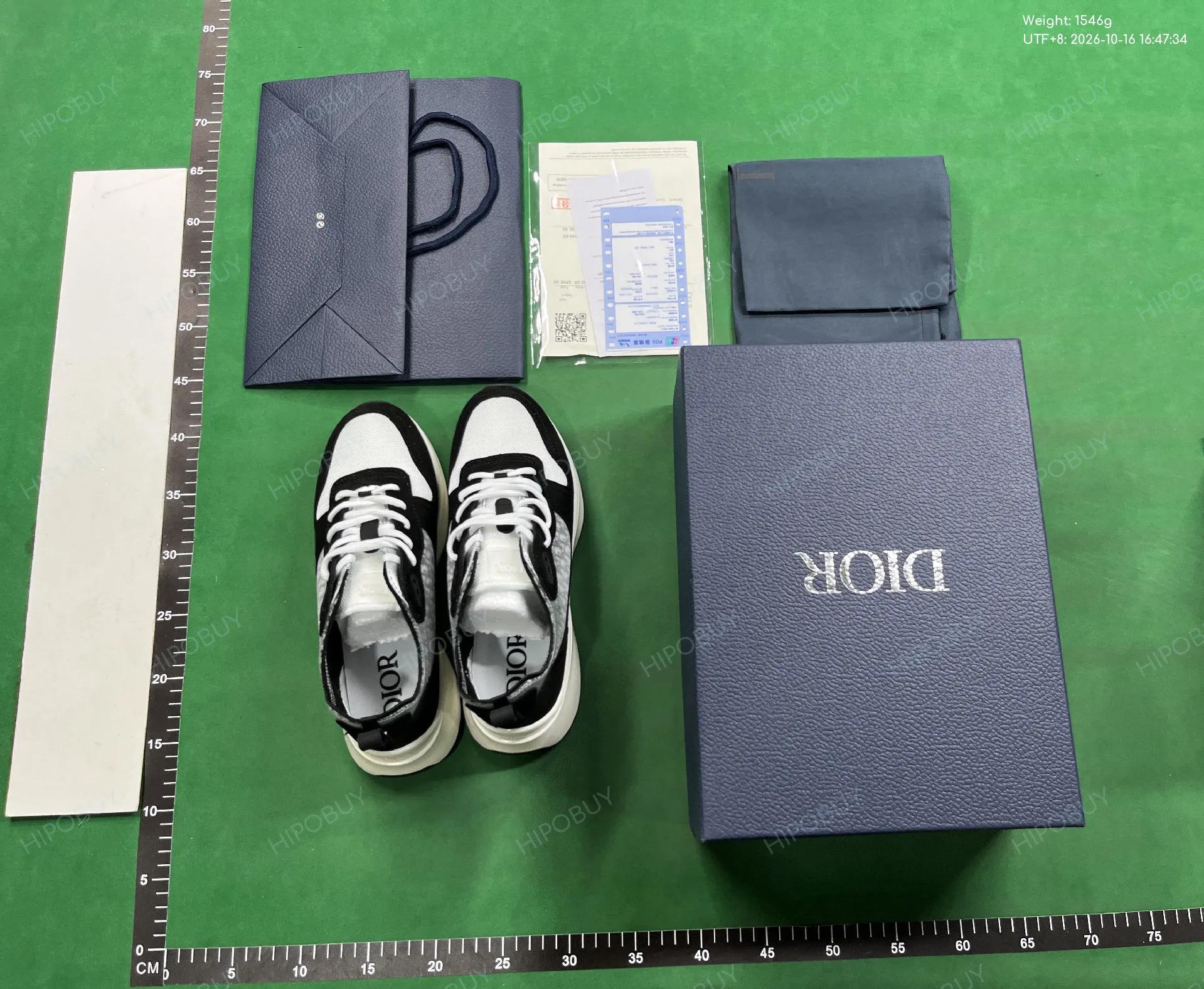 Foto QC 6 de Dior B25 Low Grey Dior Oblique