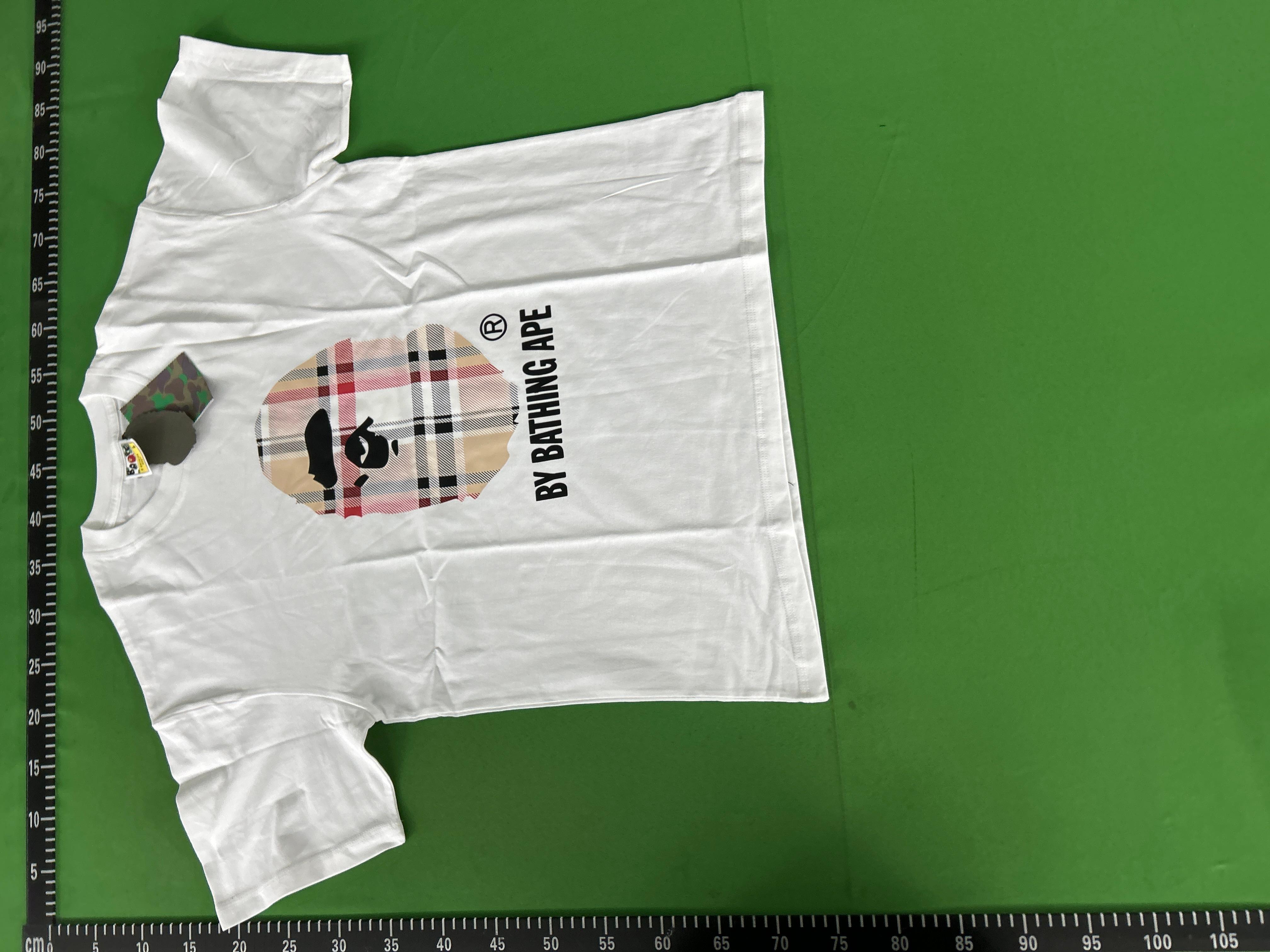 Foto QC 4 de BAPE T-shirt Moon Ape Head Black