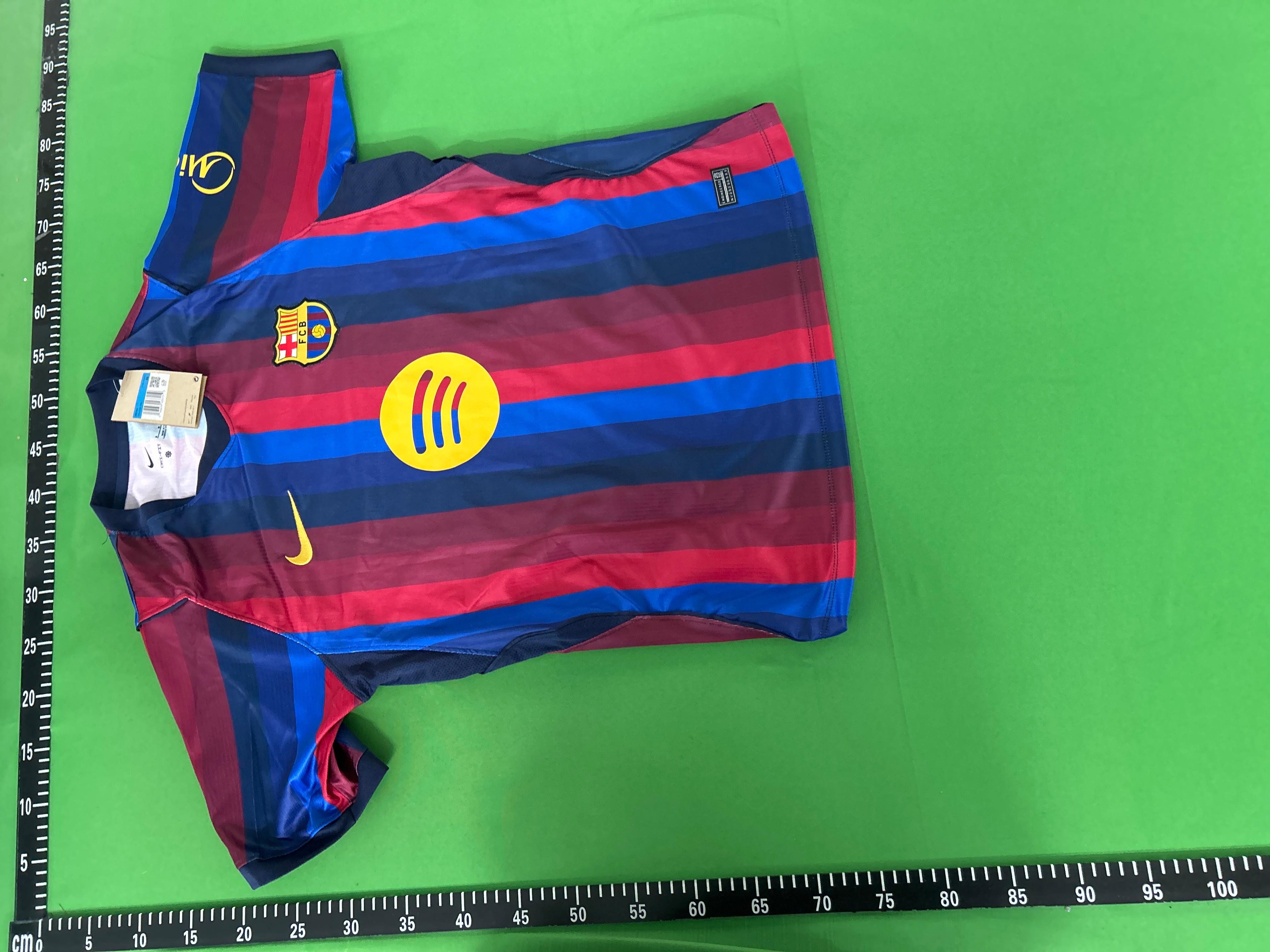 Foto QC 8 de adidas x Manchester United 2026/27 Home Jersey Red