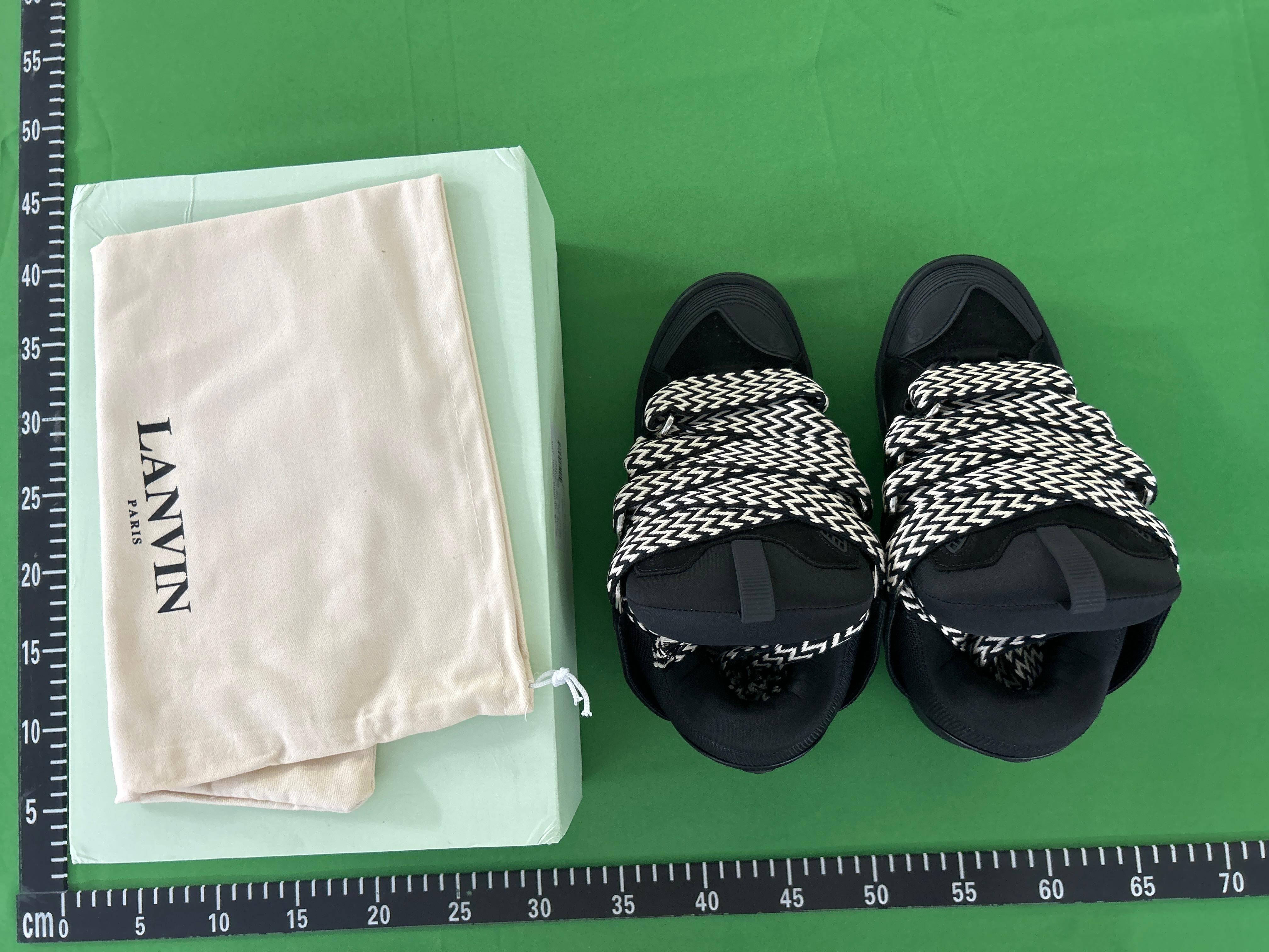 Foto QC 2 de Lanvin Curb Low Black White Grey
