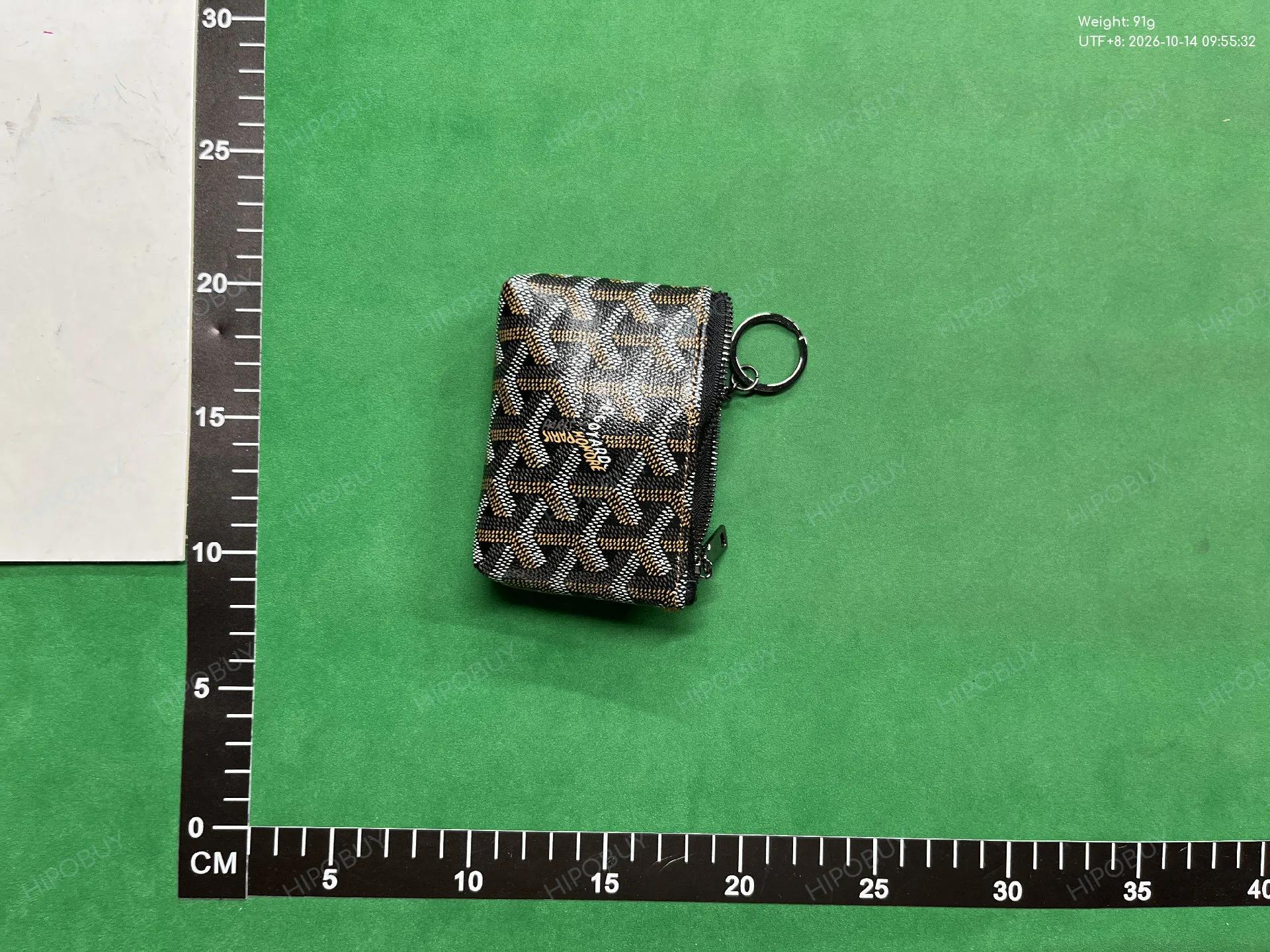 Foto QC 3 de Goyard Matignon Mini Wallet Goyardine Yellow