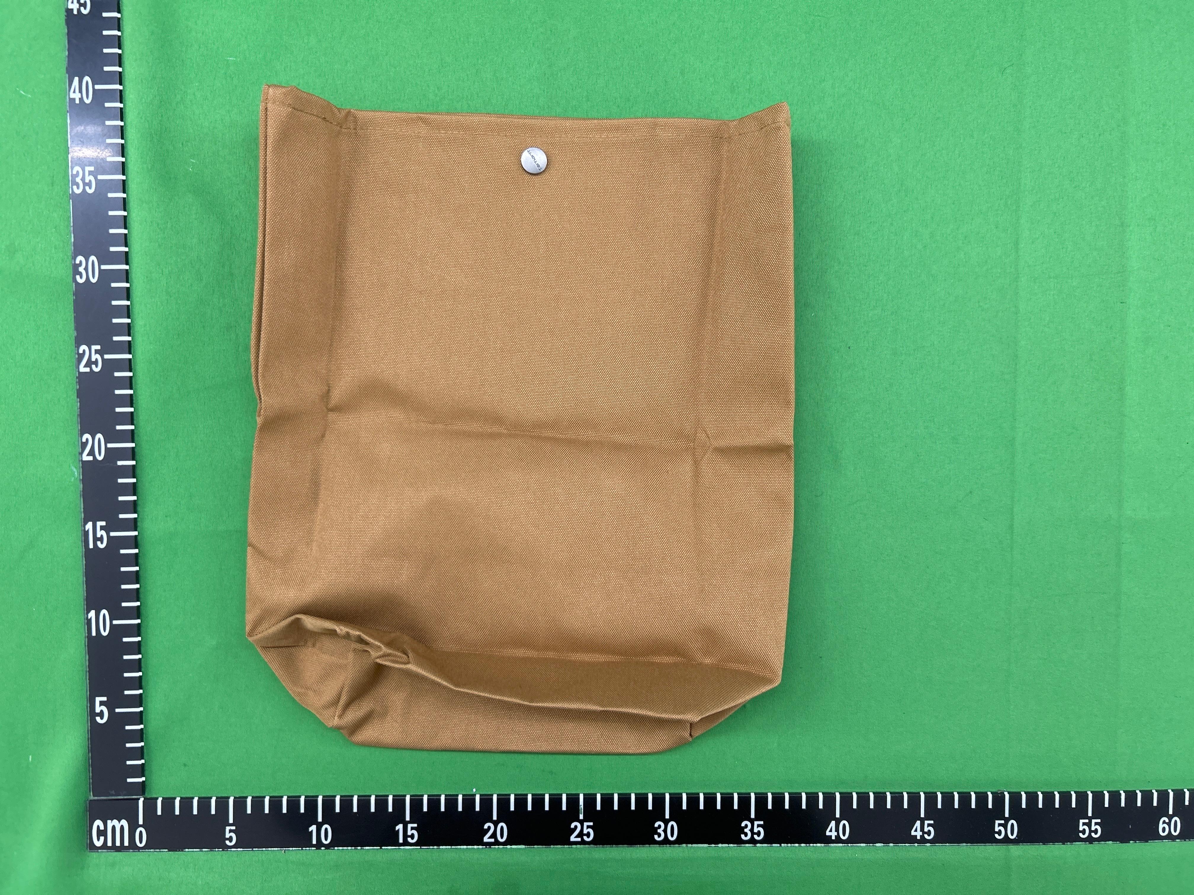 Foto QC 2 de Carhartt WIP Lunch Bag Mend Camo