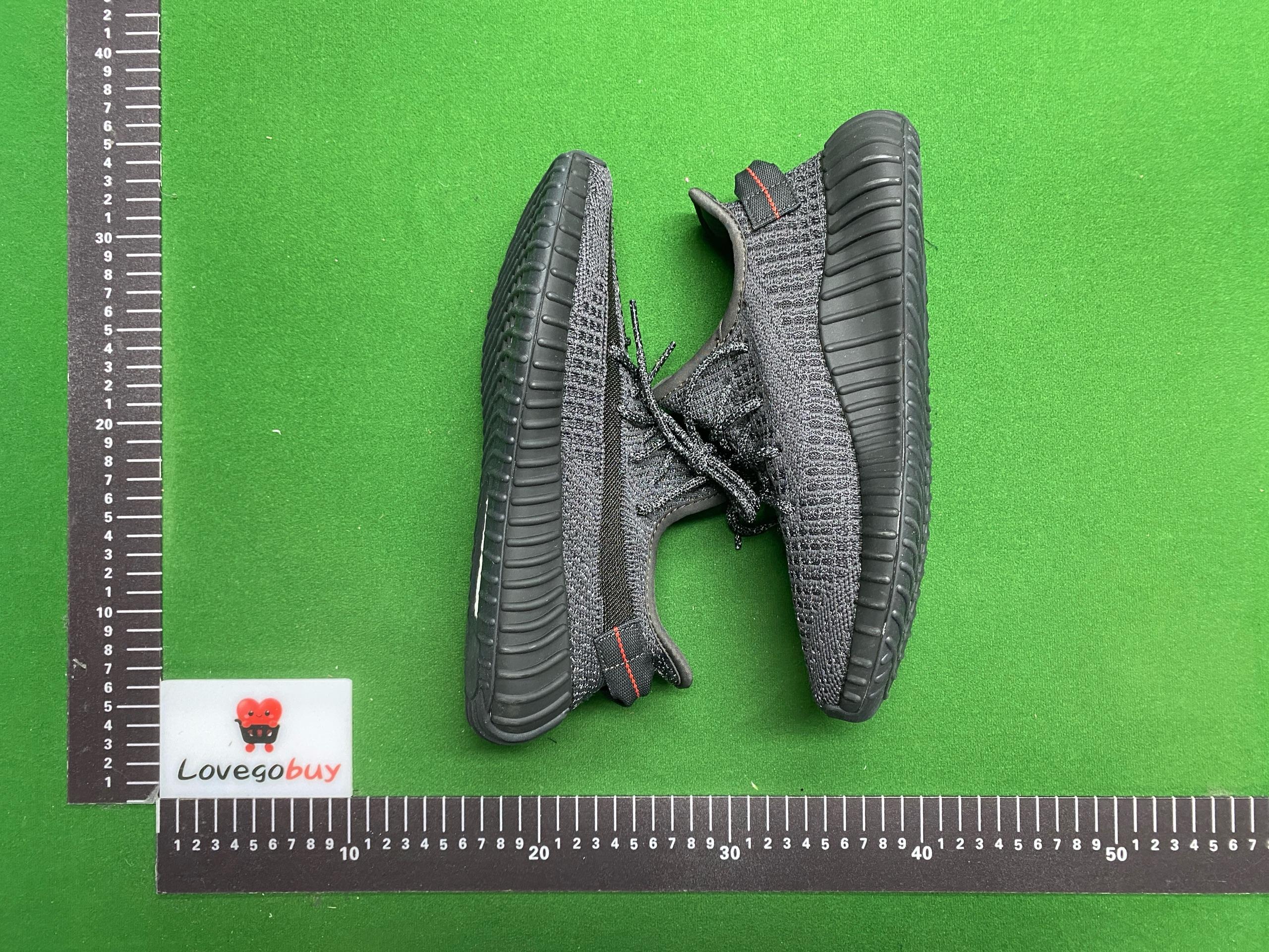 Foto QC 6 de adidas Yeezy Boost 350 V2 Yecheil