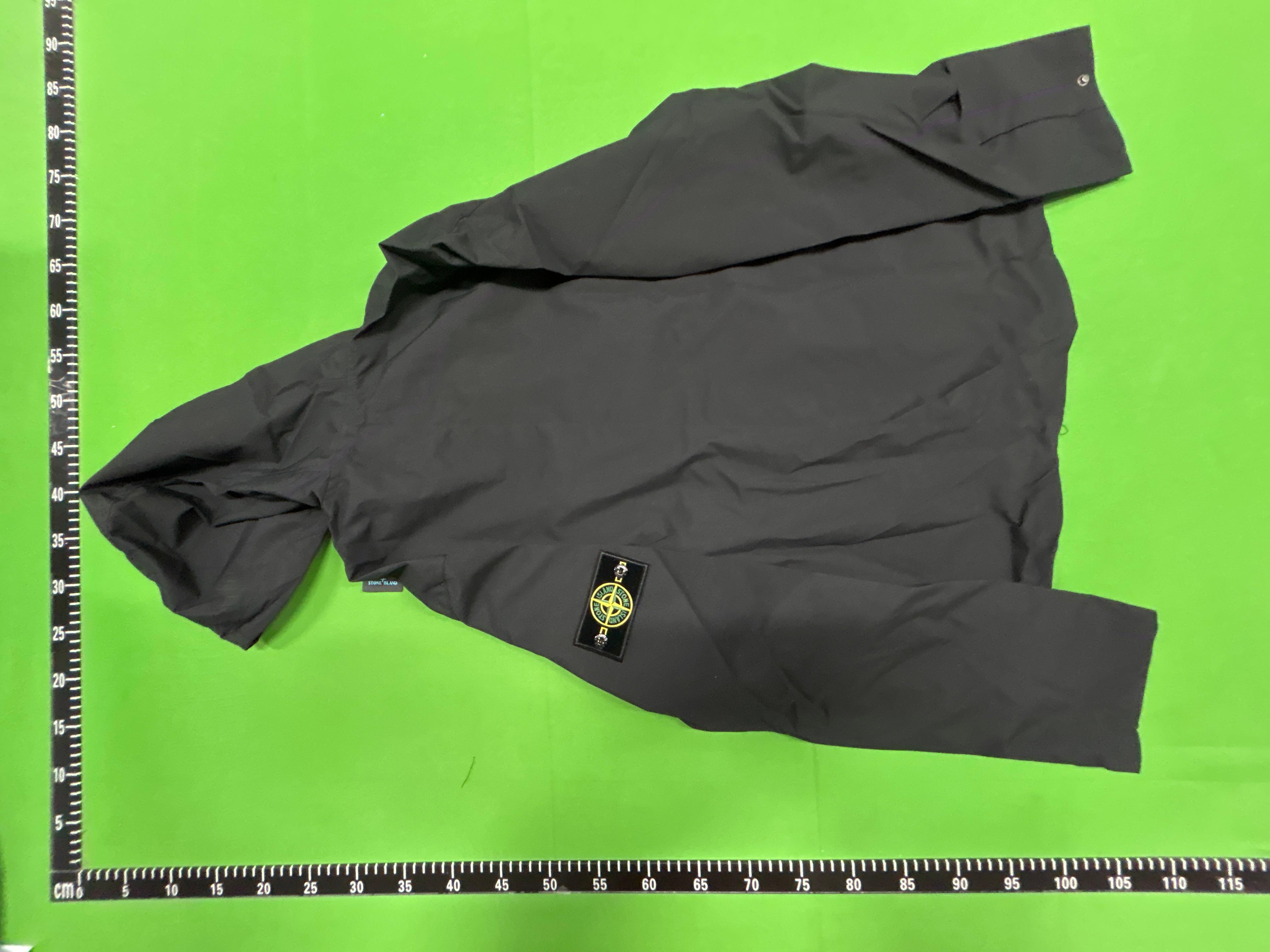 Foto QC 4 de Stone Island Nylon Metal in Econyl Overshirt Jacket Pearl Grey