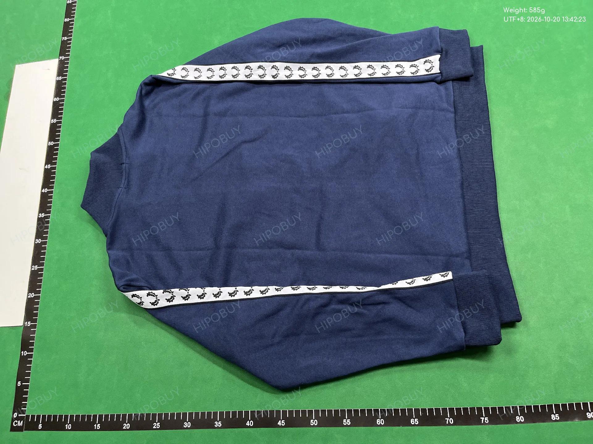 Foto QC 7 de Fred Perry Taped Track Jacket Laurel Wreath Black