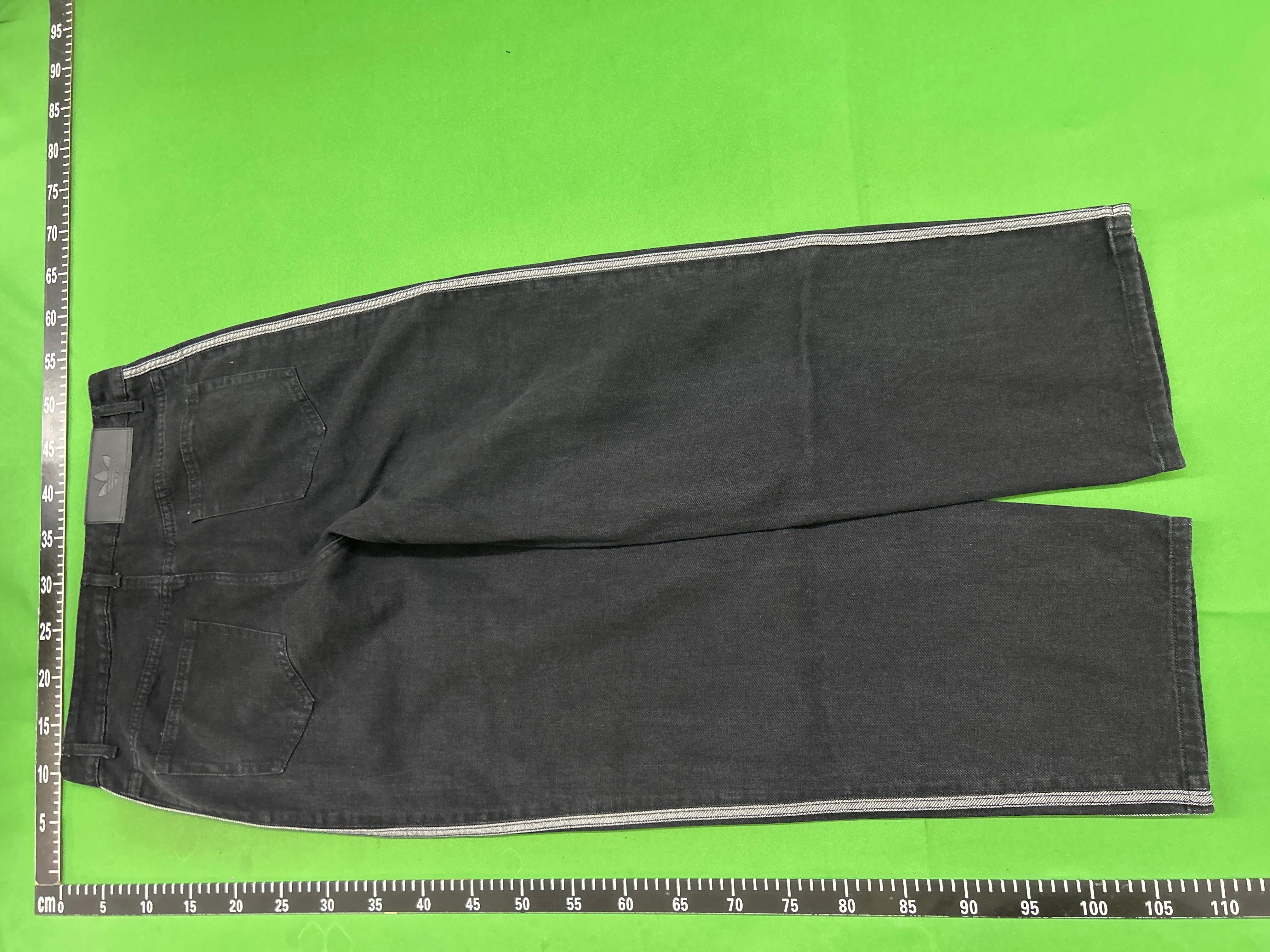 Foto QC 8 de adidas Originals Loose Curved 3-Stripes Jeans Medium Black Denim