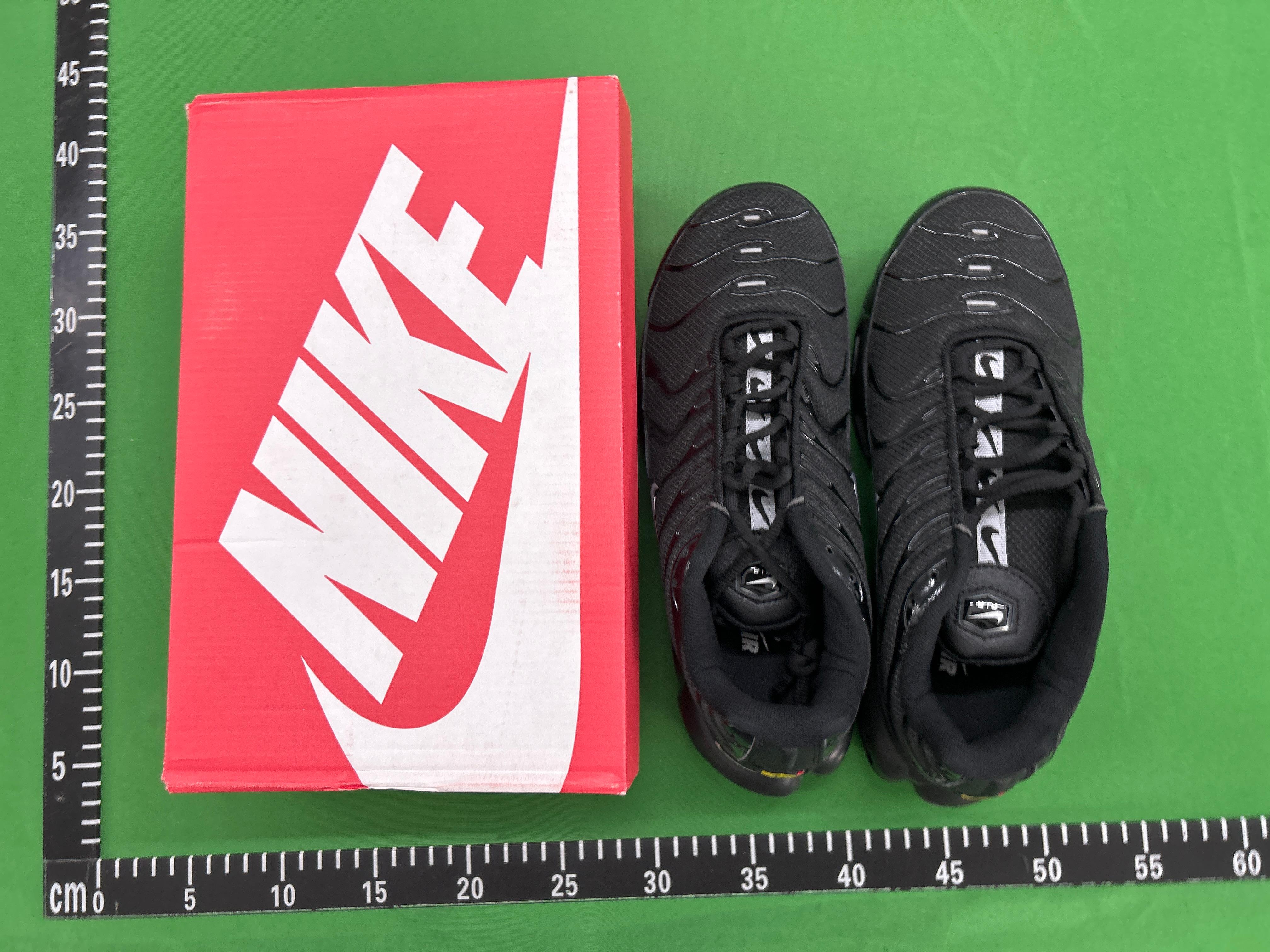 Foto QC 3 de Nike Air Max Plus TN Triple Black