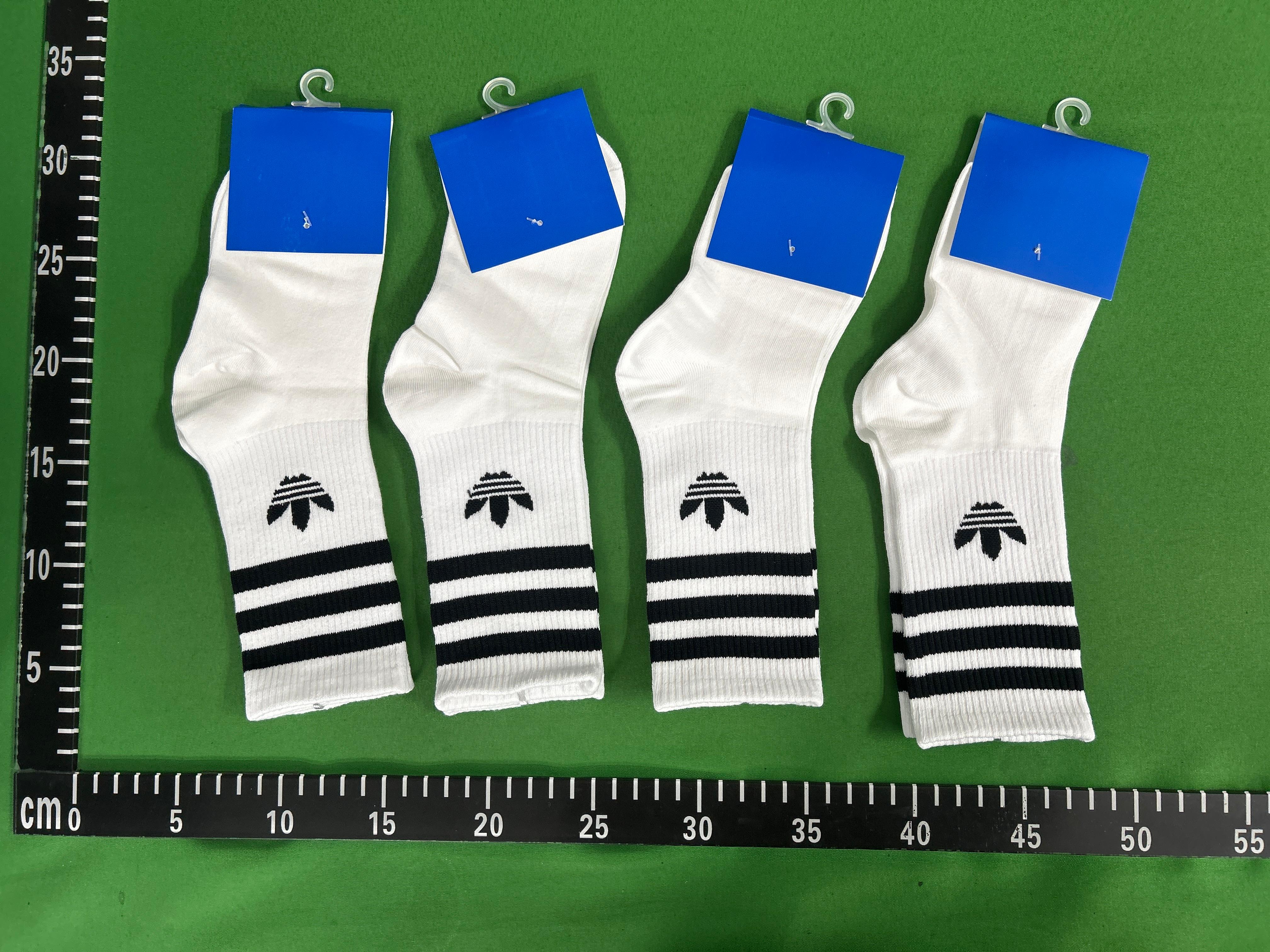 Foto QC 1 de adidas Originals Crew Socks 3-Stripes Trefoil White Black