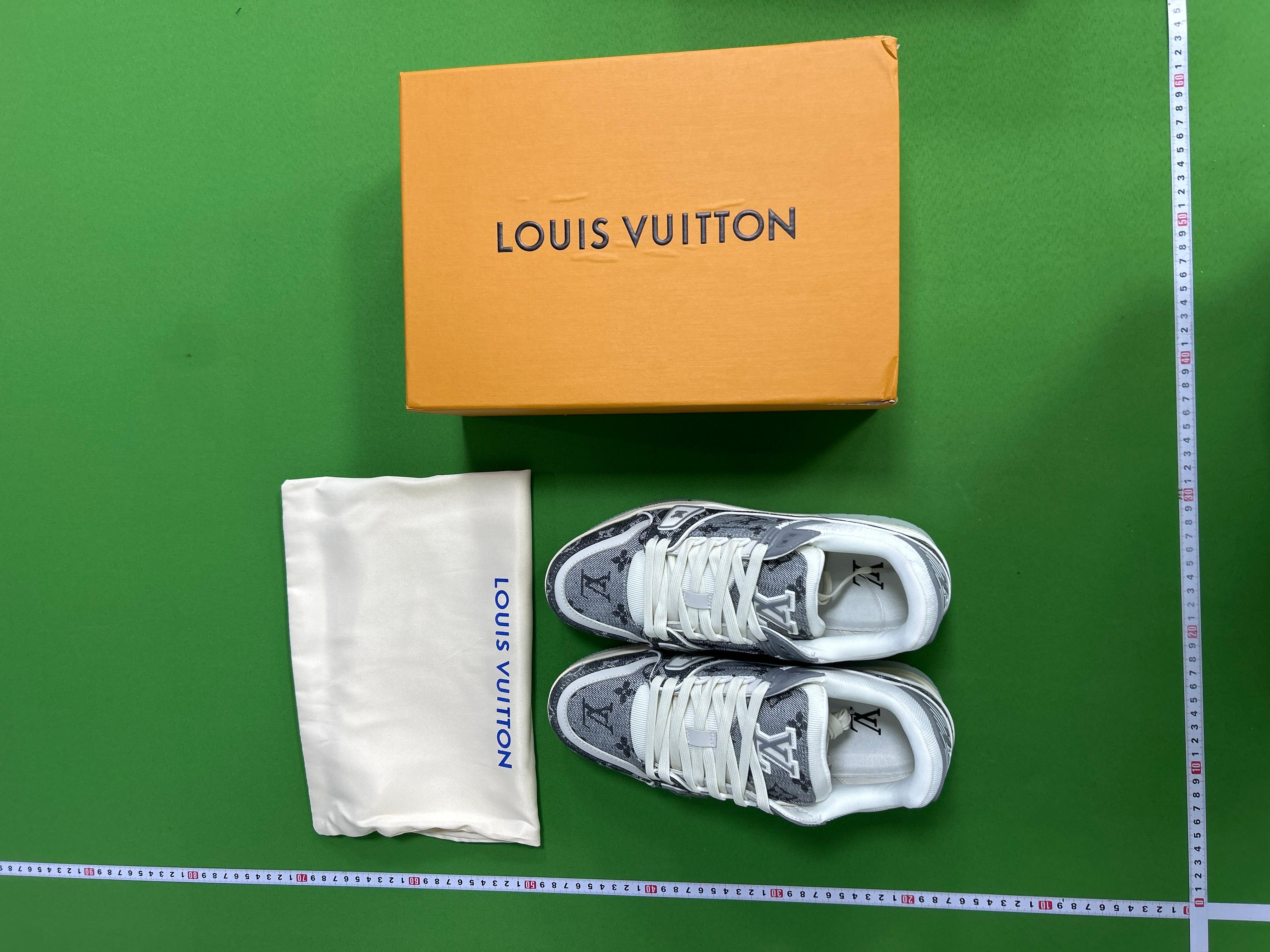 Foto QC 2 de Louis Vuitton Trainer Low Monogram Black White LV1-03