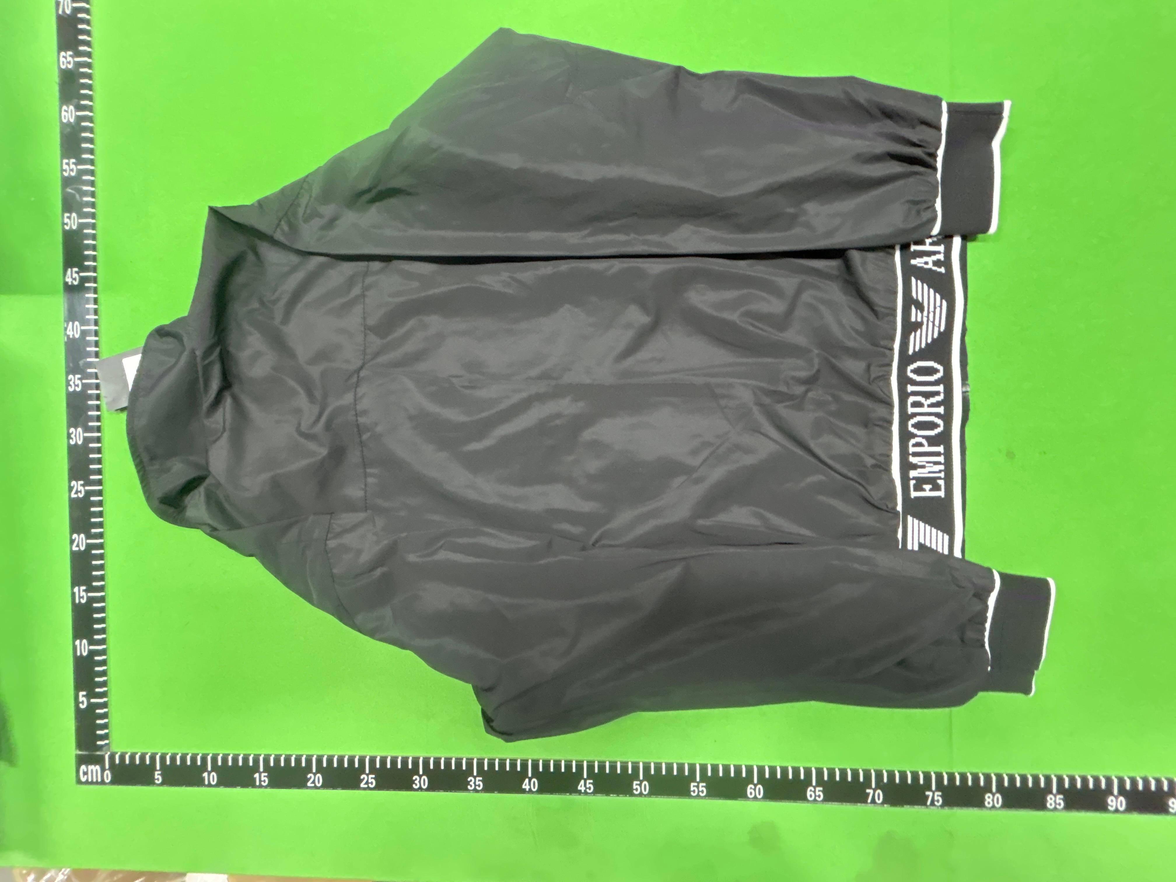 Foto QC 4 de EA7 Emporio Armani Core Identity Bomber Jacket Stripe Trim Black