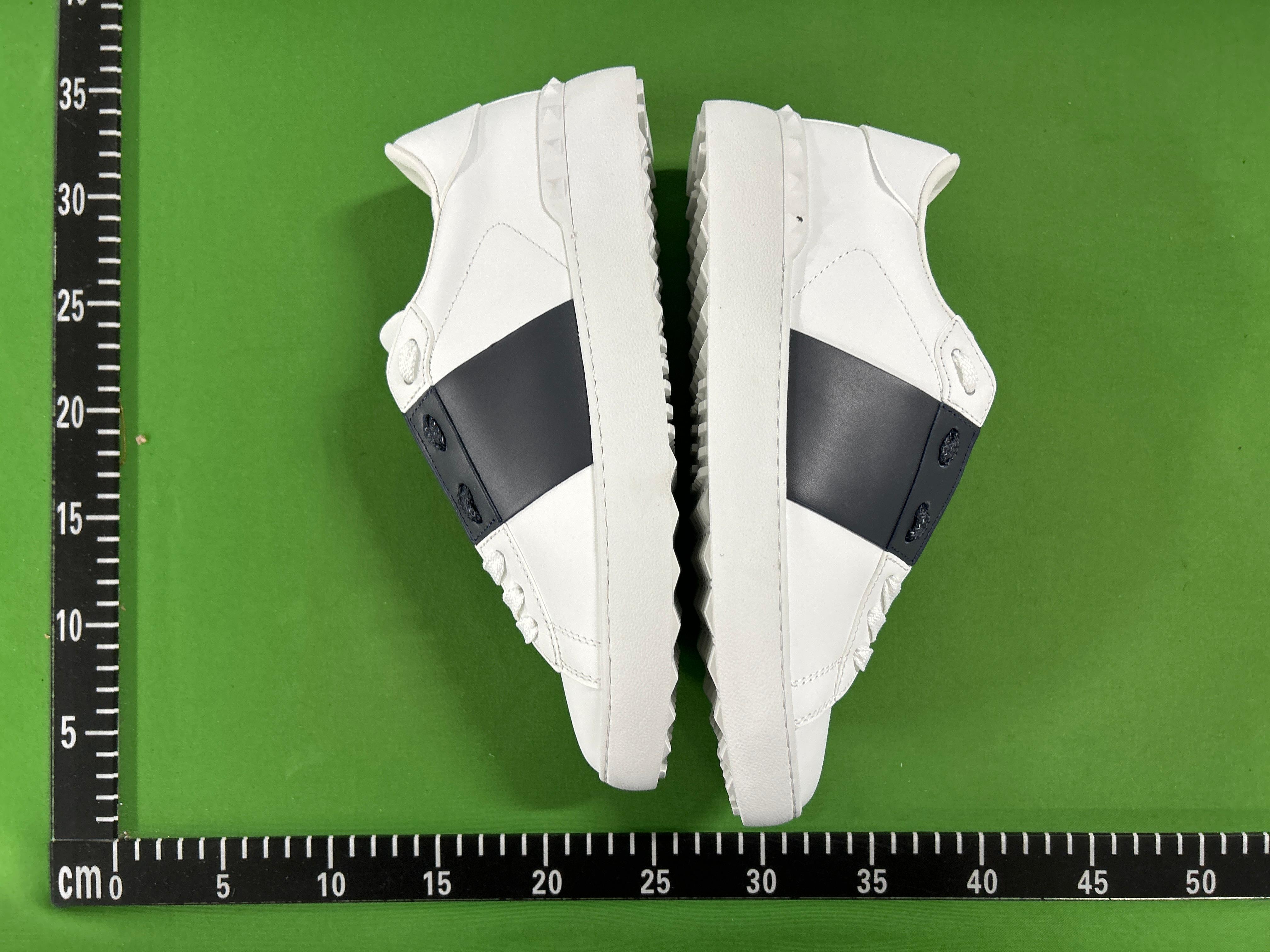 Foto QC 5 de Valentino Garavani Open Leather Sneakers White Black Band