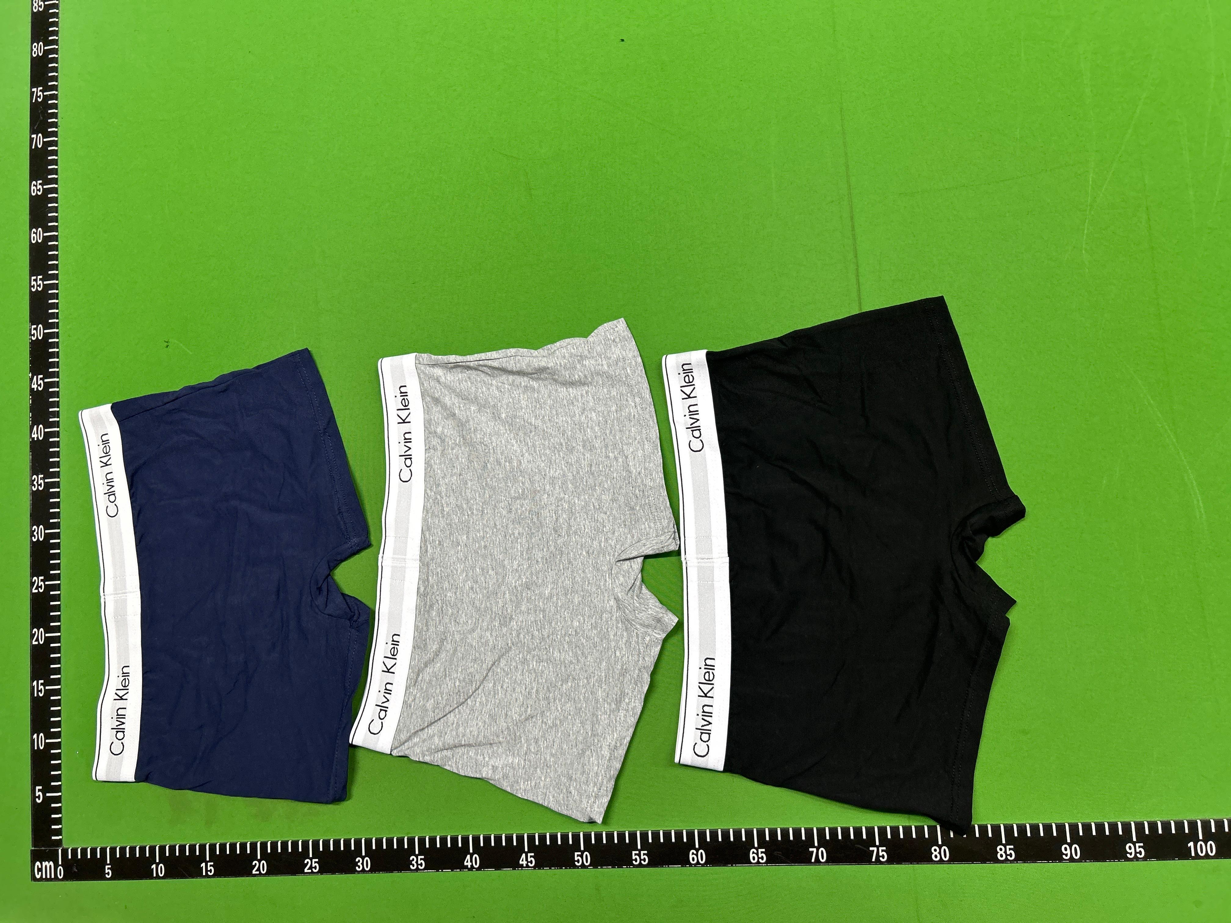 Foto QC 6 de Calvin Klein Underwear Cotton Luxe Trunks Multicolor