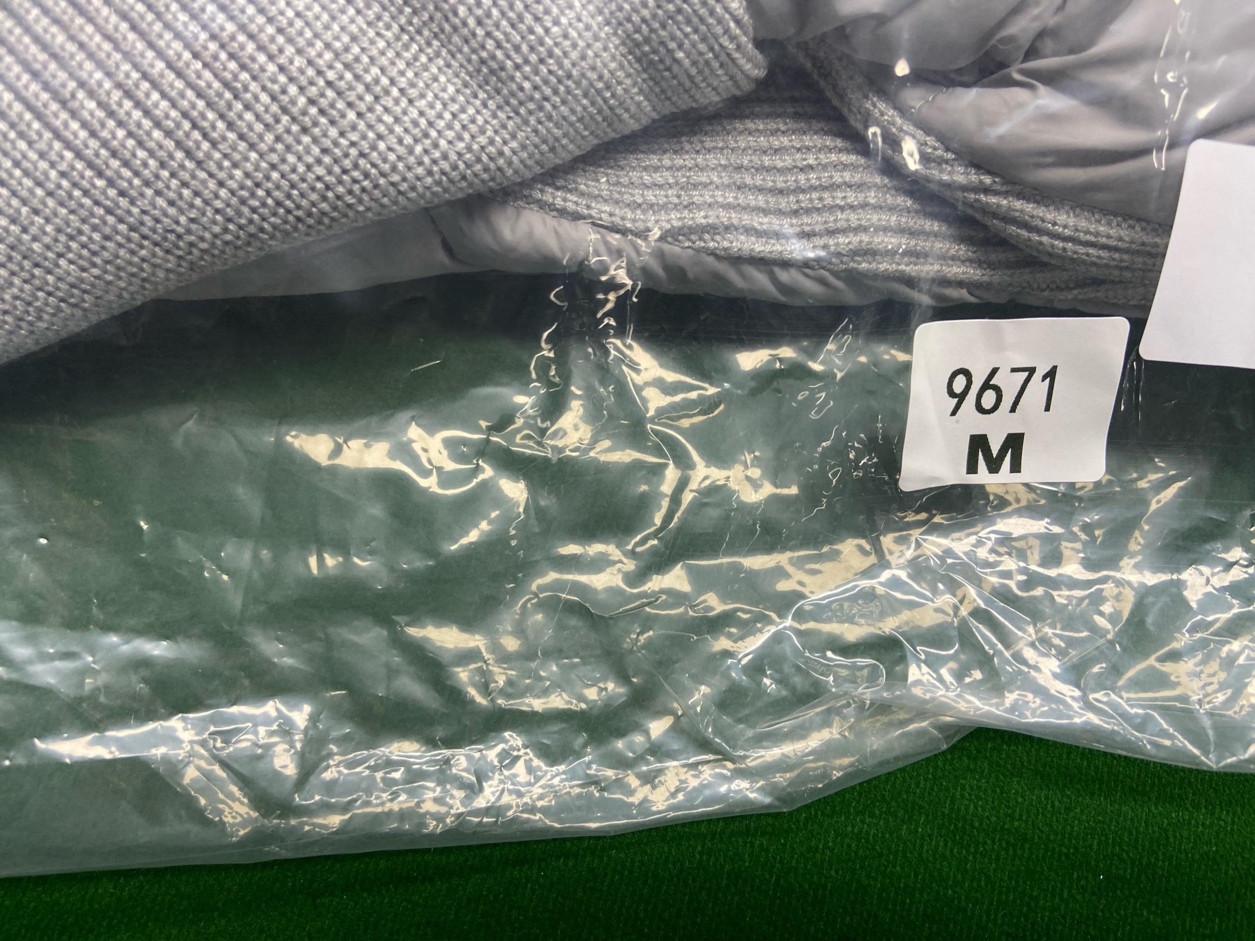 Foto QC 1 de Stone Island Hooded Puffer Jacket Black