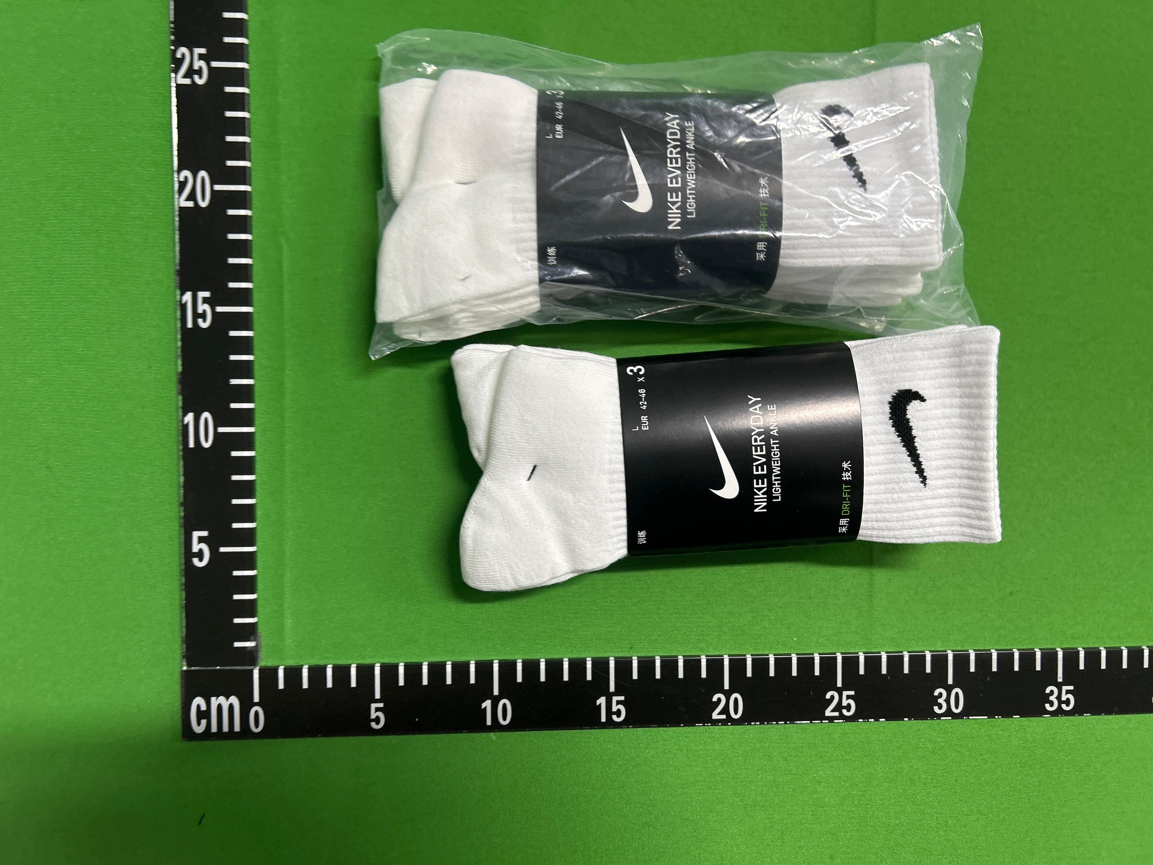 Foto QC 4 de Drake Nike NOCTA Certified Lover Boy A.W.R. Crew Socks White