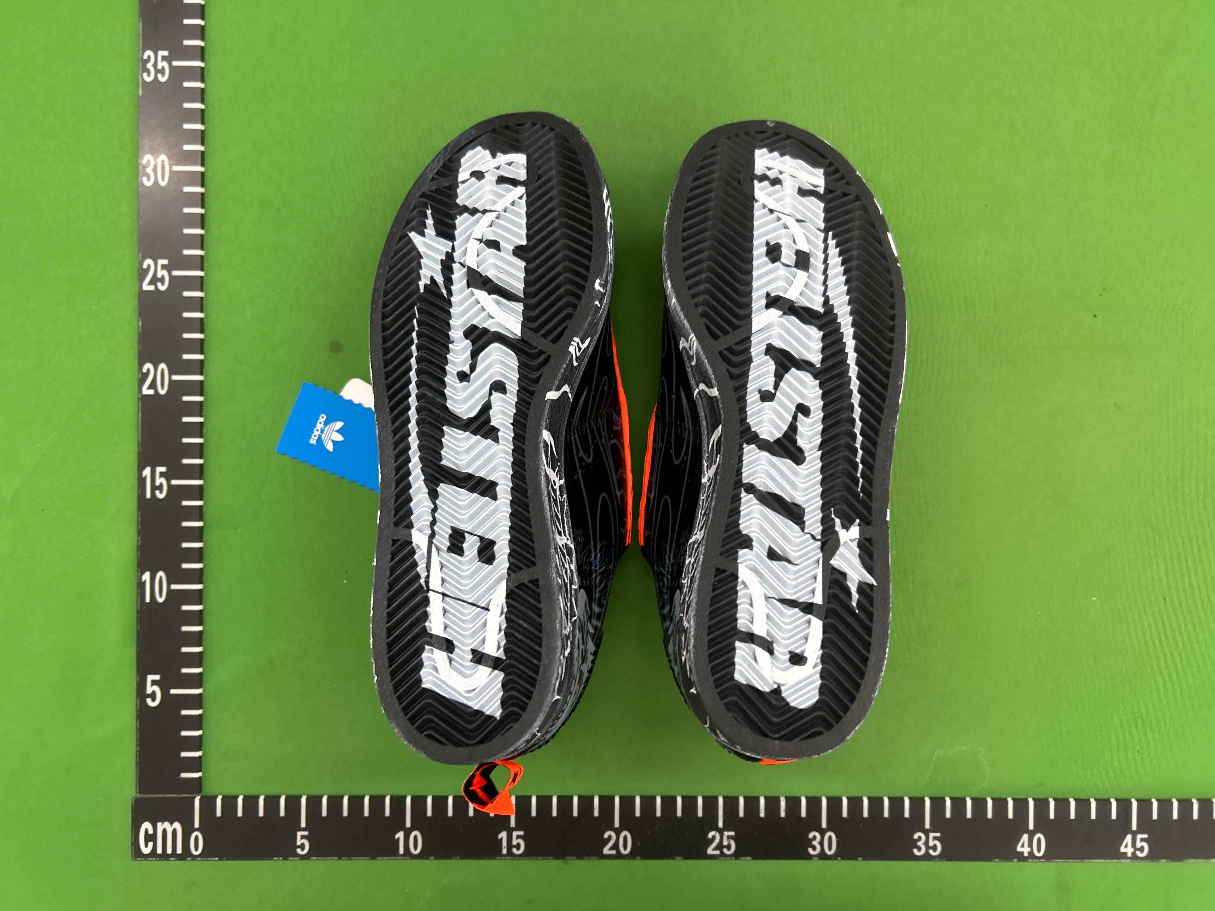 Foto QC 8 de adidas Superstar II Hellstar Black Flame KI5306