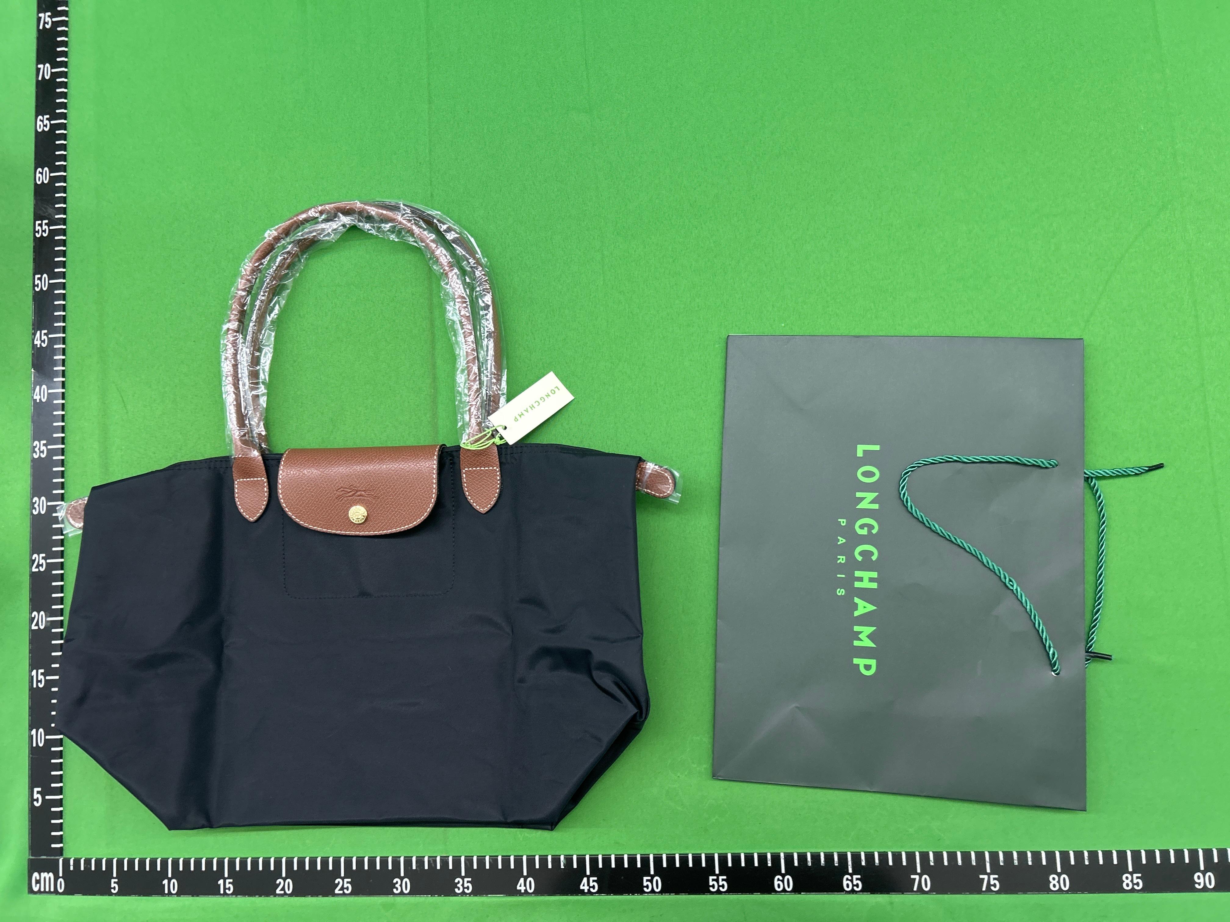 Foto QC 1 de Longchamp Le Pliage Club Shoulder Bag L Black
