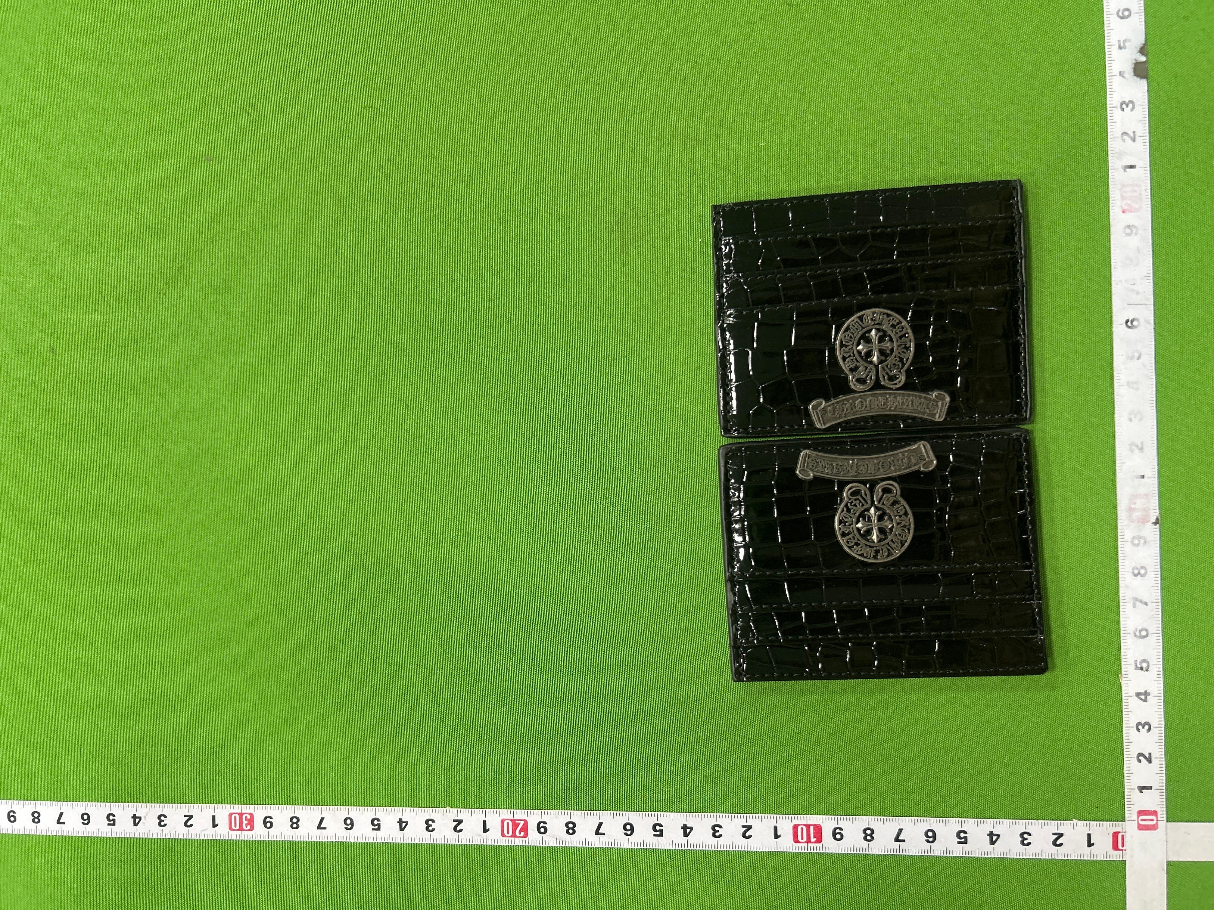 Foto QC 1 de Chrome Hearts Scroll Label Card Case Leather Black
