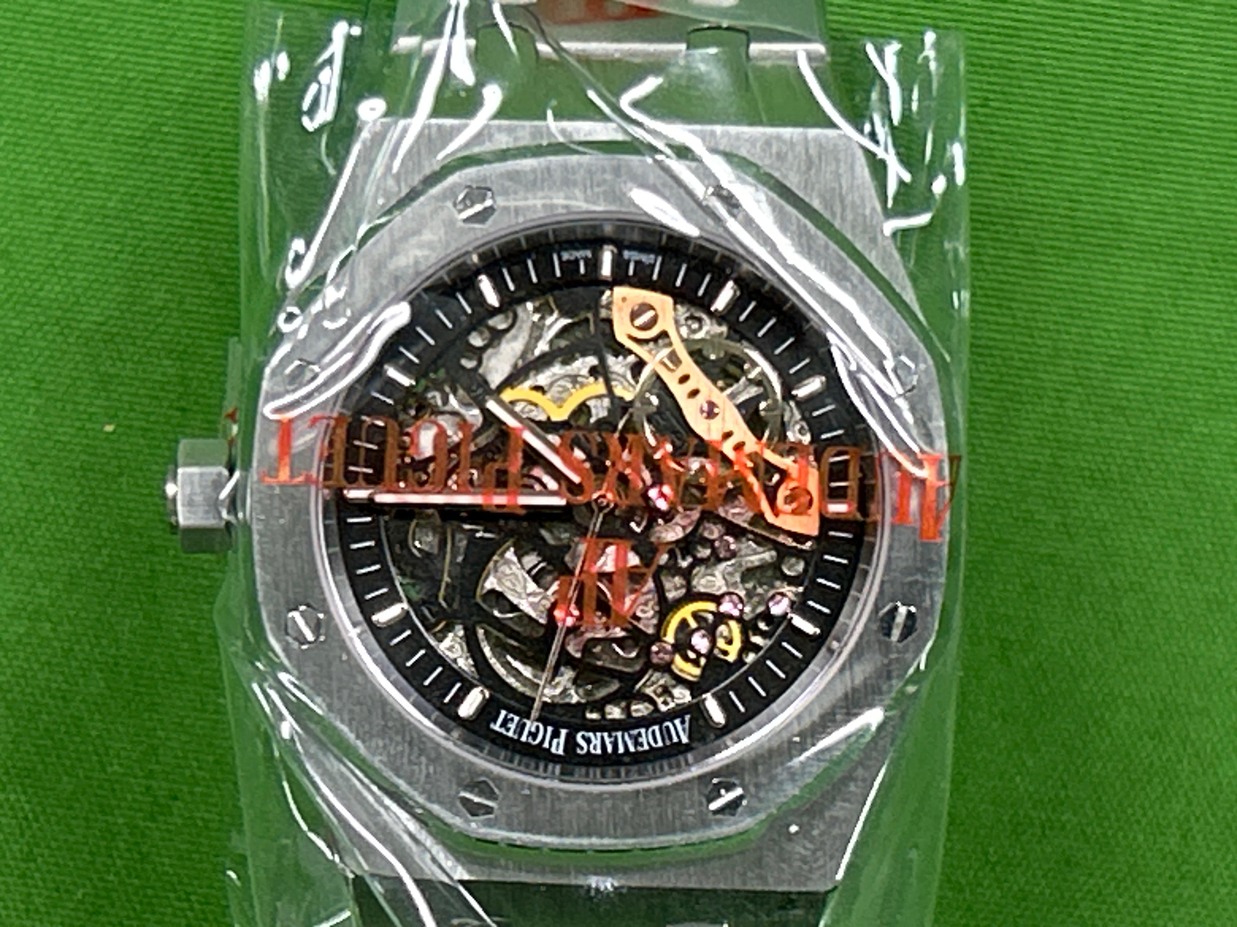 Foto QC 8 de Audemars Piguet Royal Oak Double Balance Wheel Openworked 15407ST.OO.1220ST.01