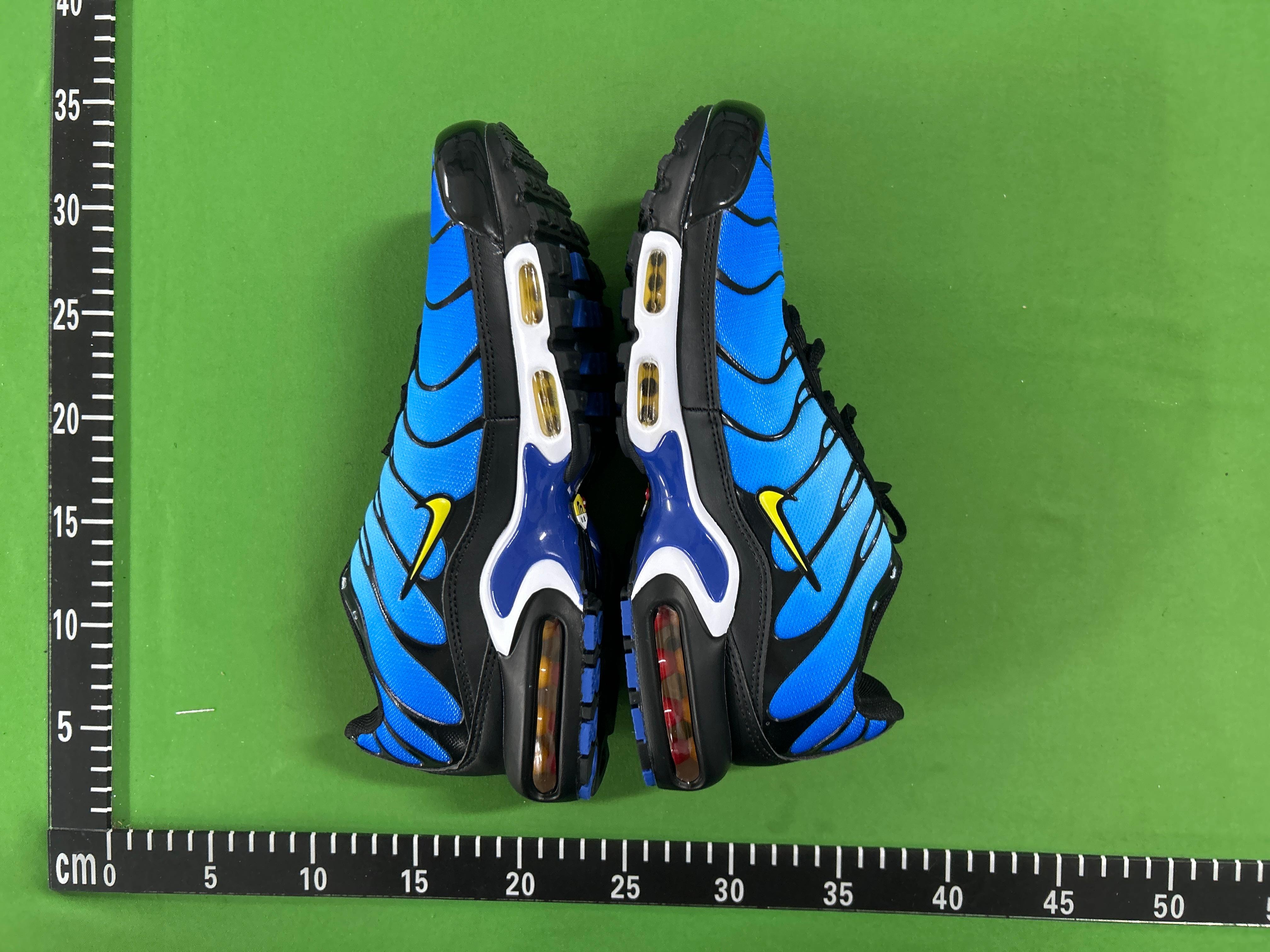 Foto QC 4 de Nike Air Max Plus Summit White Pink Rise HF0107-100
