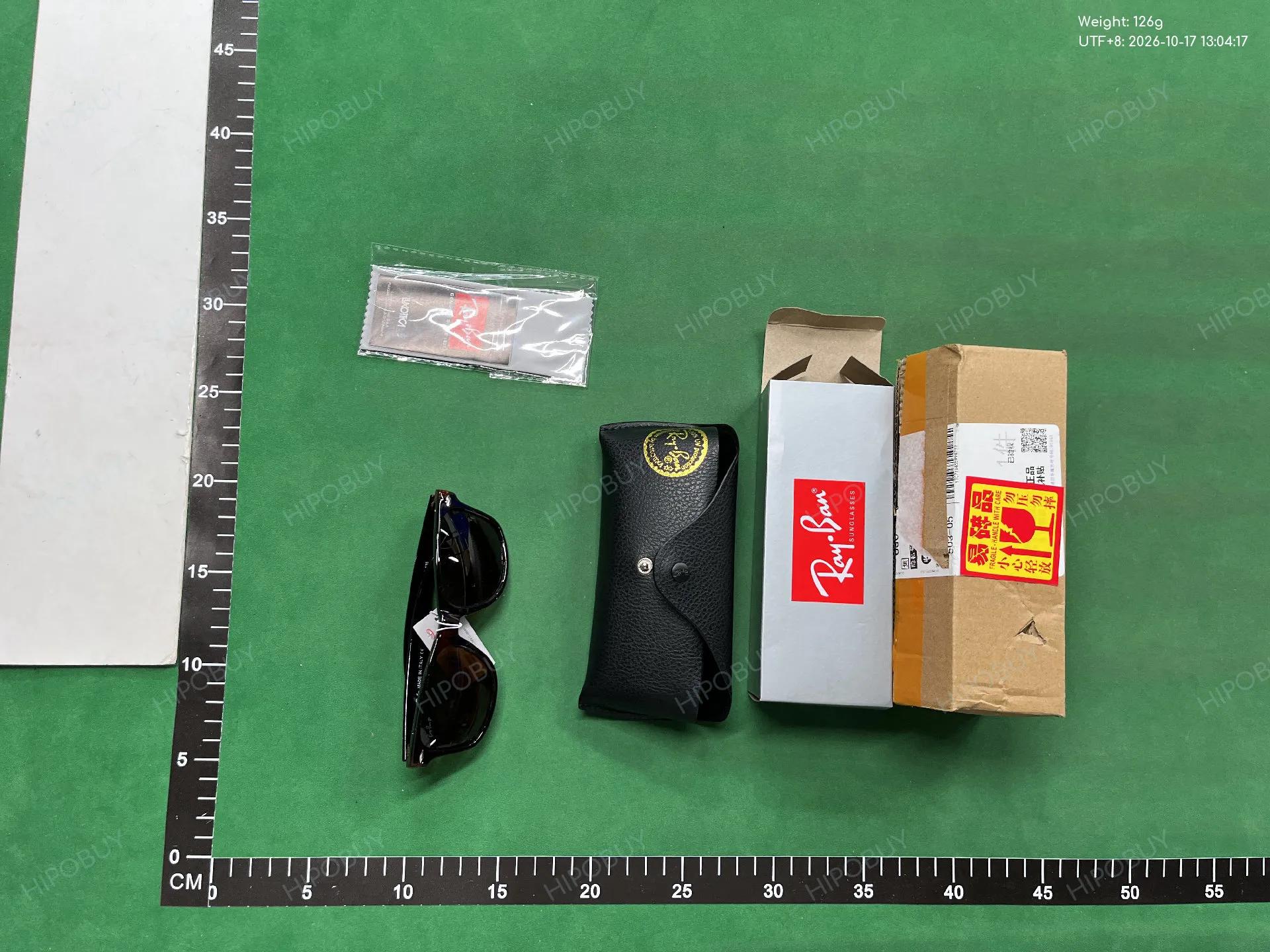 Foto QC 3 de Ray-Ban Wayfarer Acetate Sunglasses Black Green (RB2140-901)