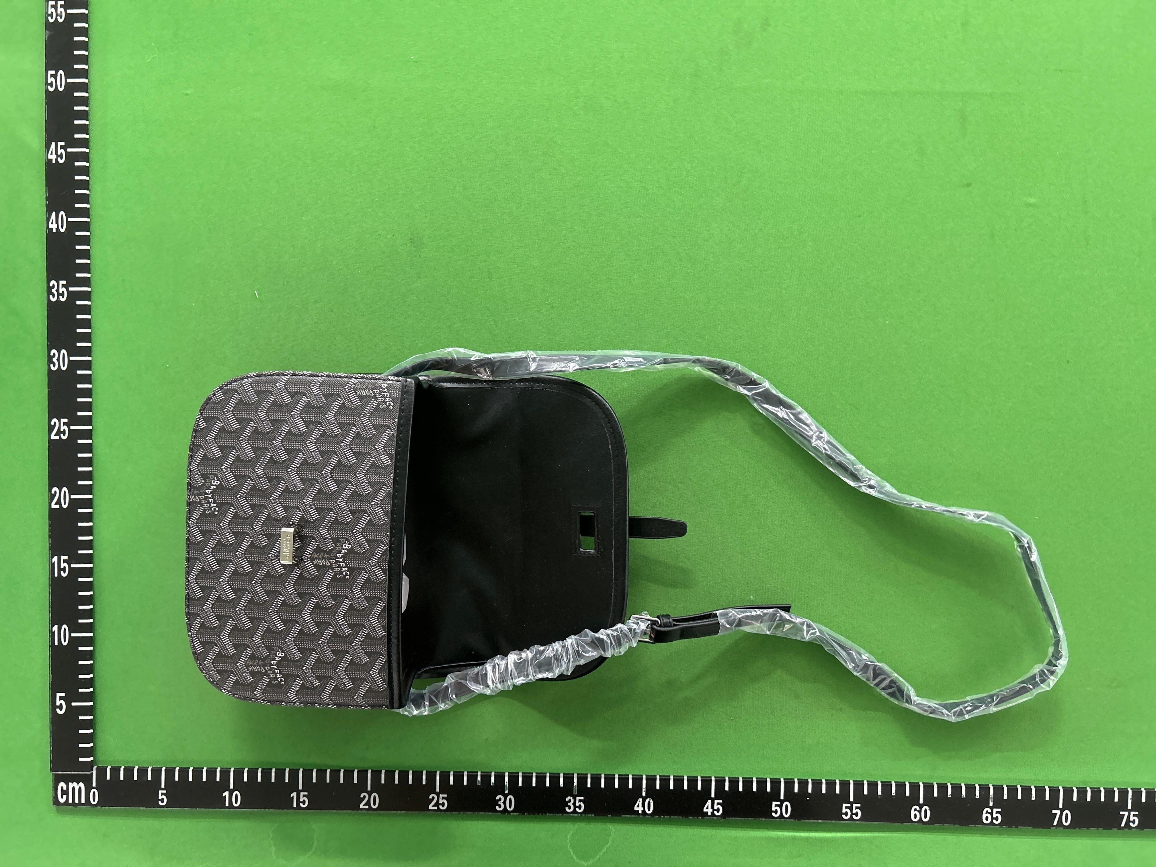 Foto QC 6 de Goyard Flap Crossbody Bag Brown Goyardine Canvas