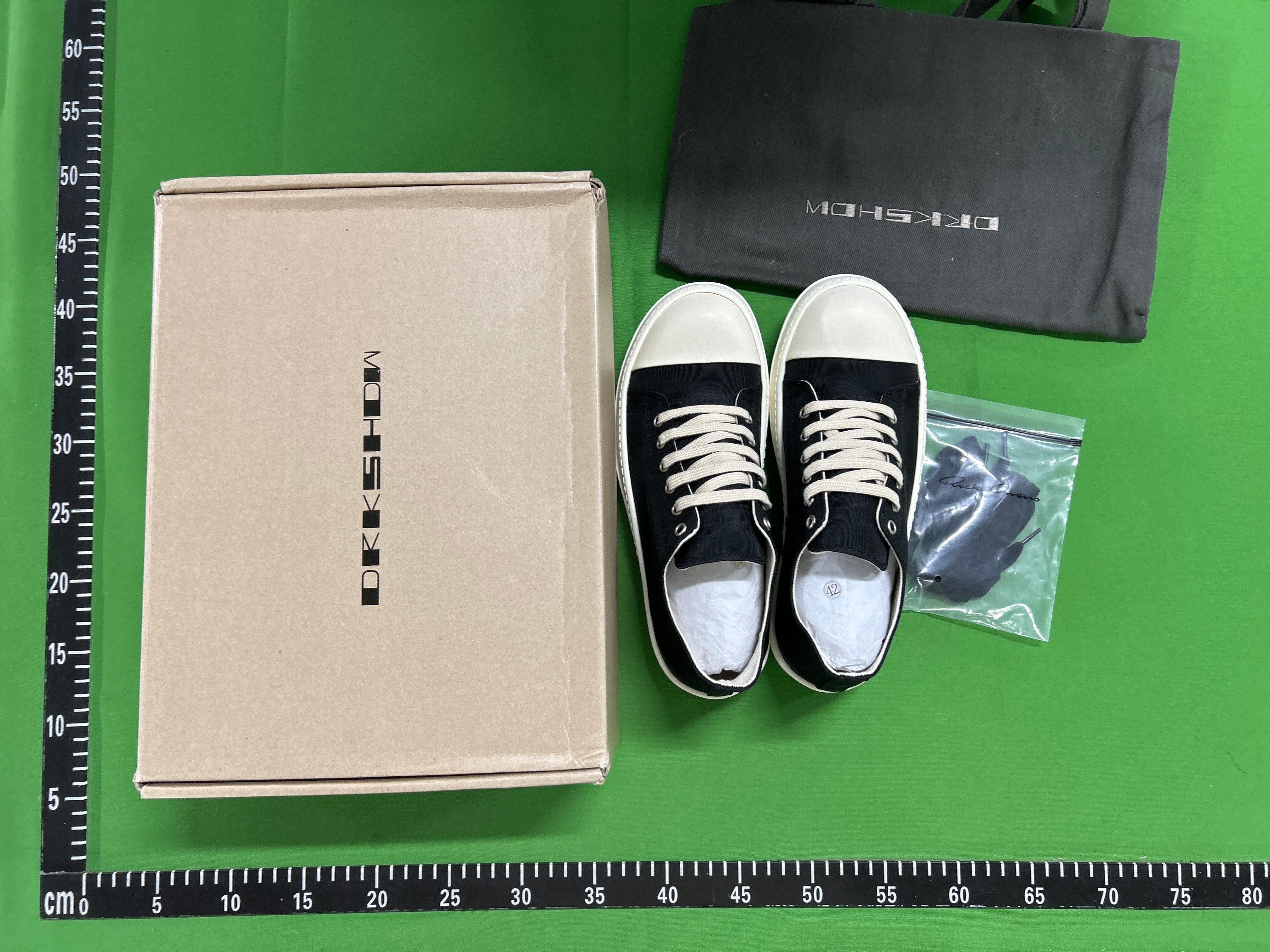 Foto QC 2 de Rick Owens Vintage Sneaks Leather Low Black Milk RU01D3897 LBKLCO