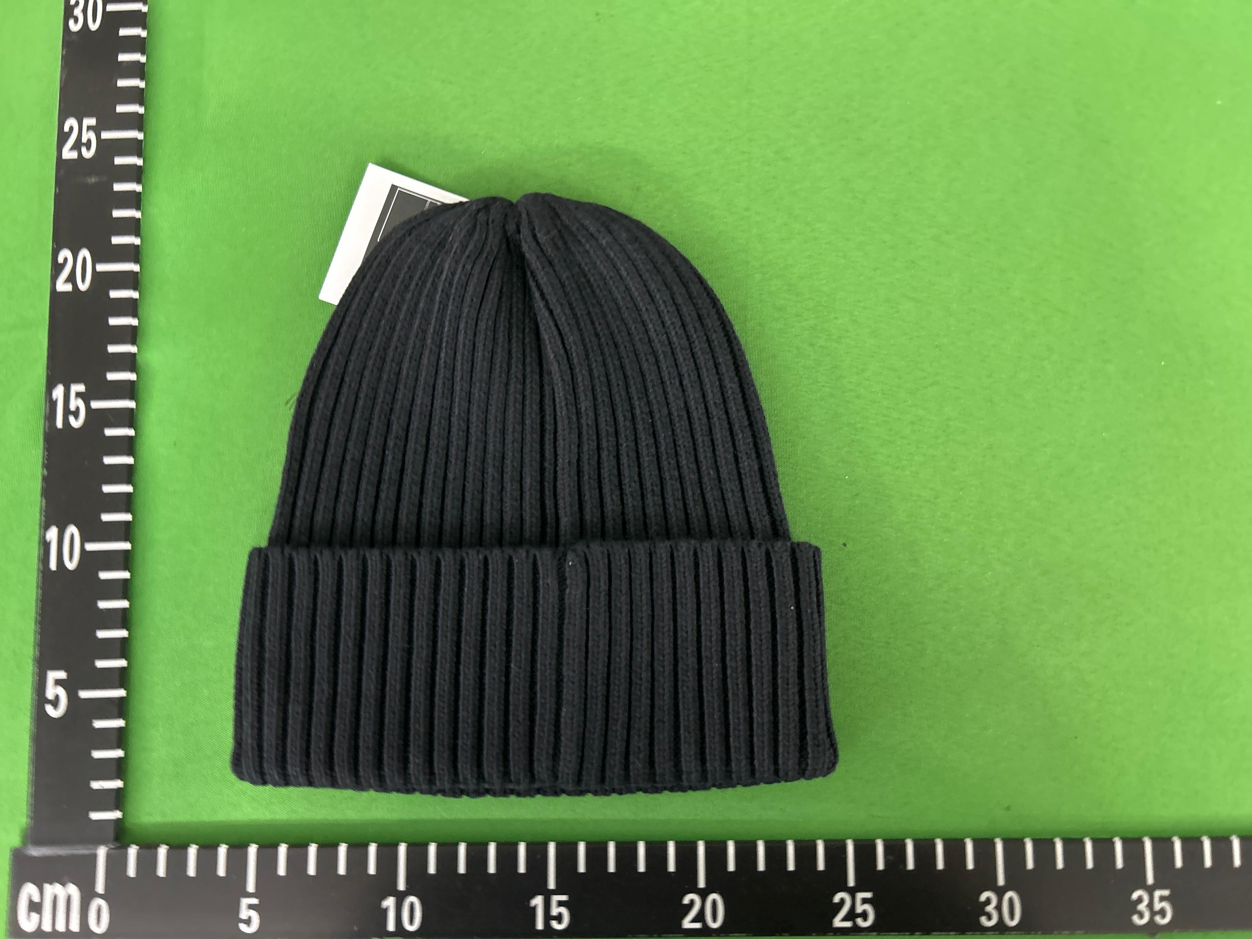 Foto QC 8 de The North Face Logo Box Beanie Tan