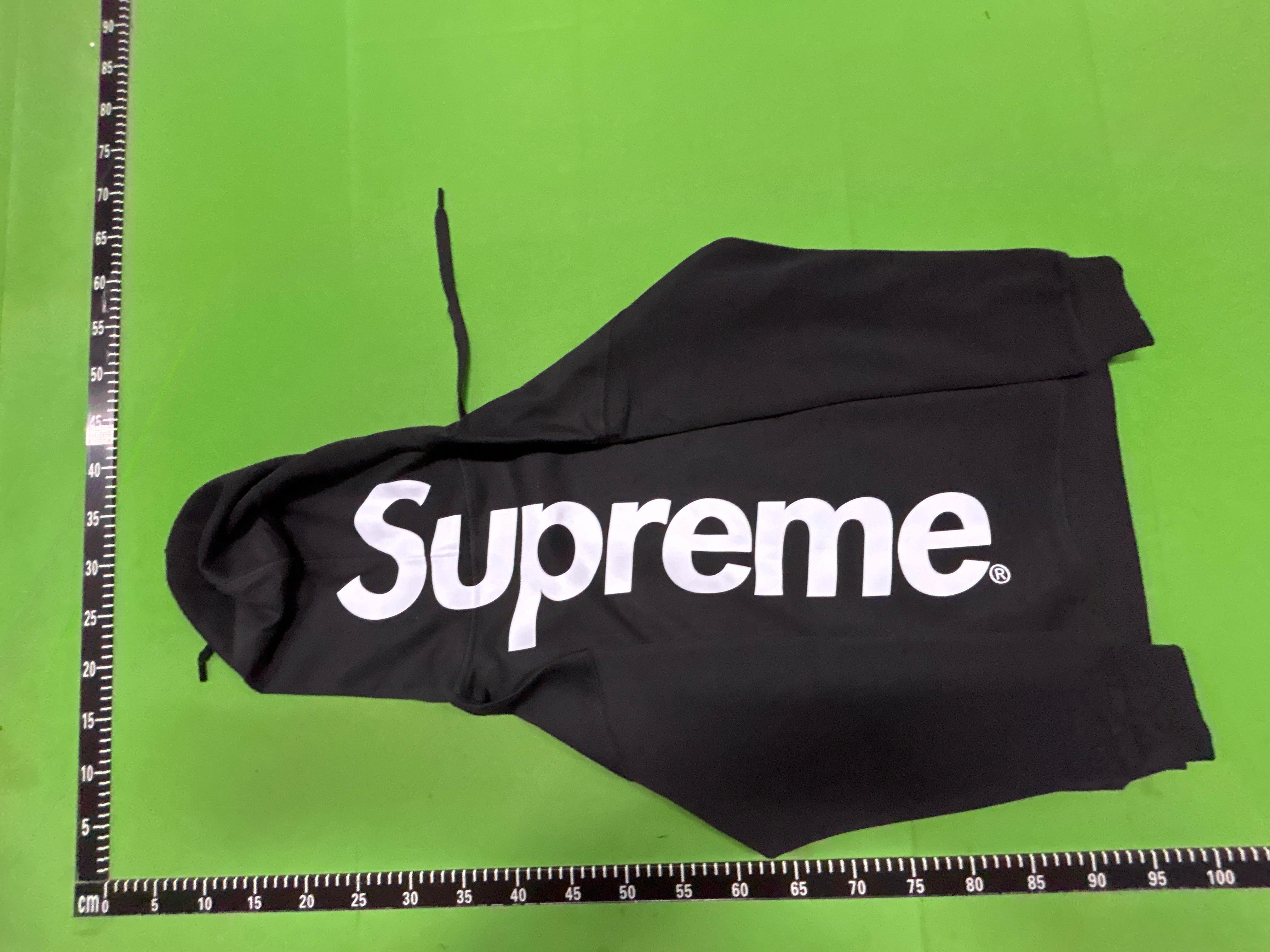 Foto QC 4 de Supreme Satin Applique Hoodie Black