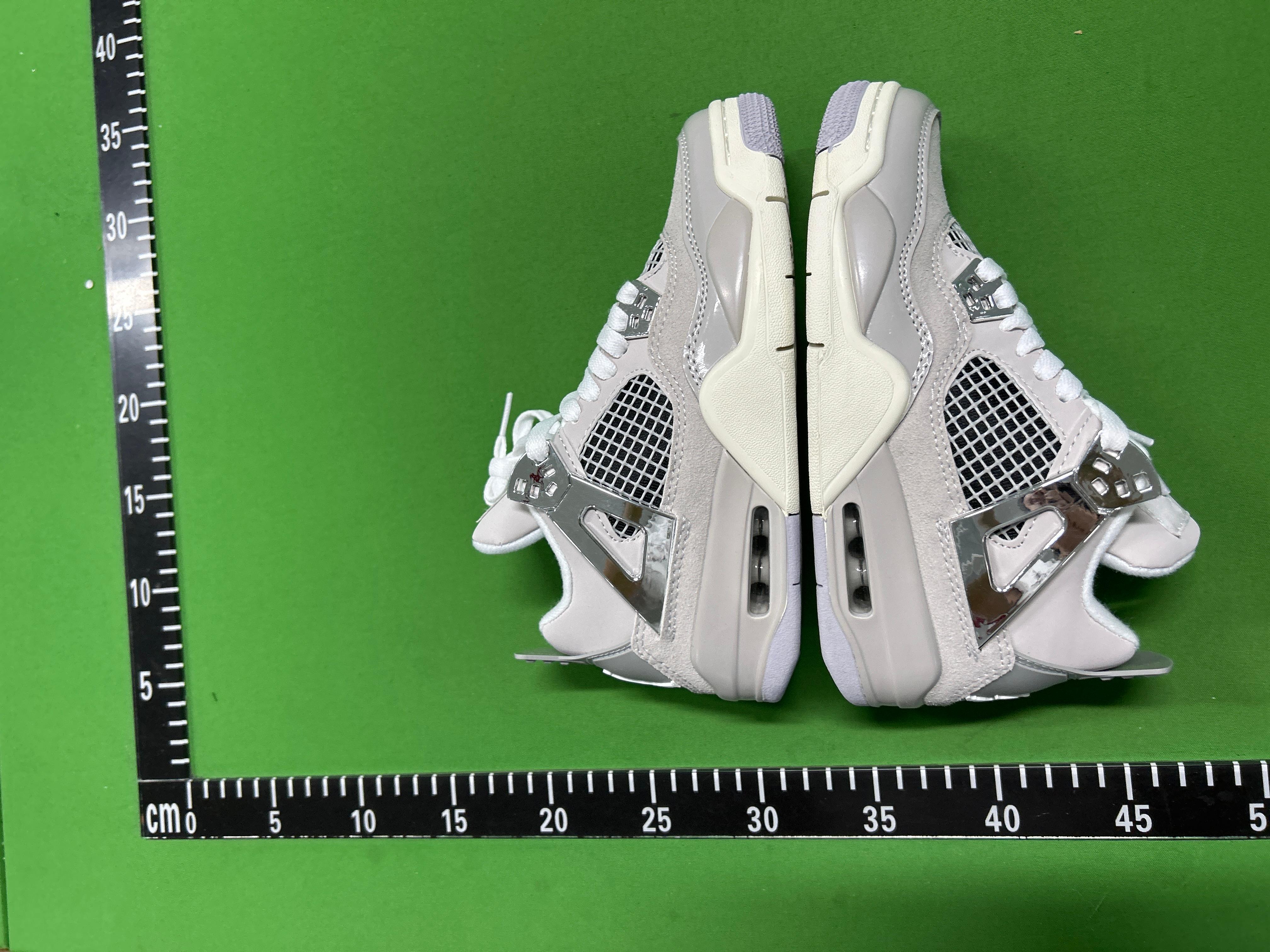 Foto QC 5 de Jordan 4 Retro Black Cat CU1110-010
