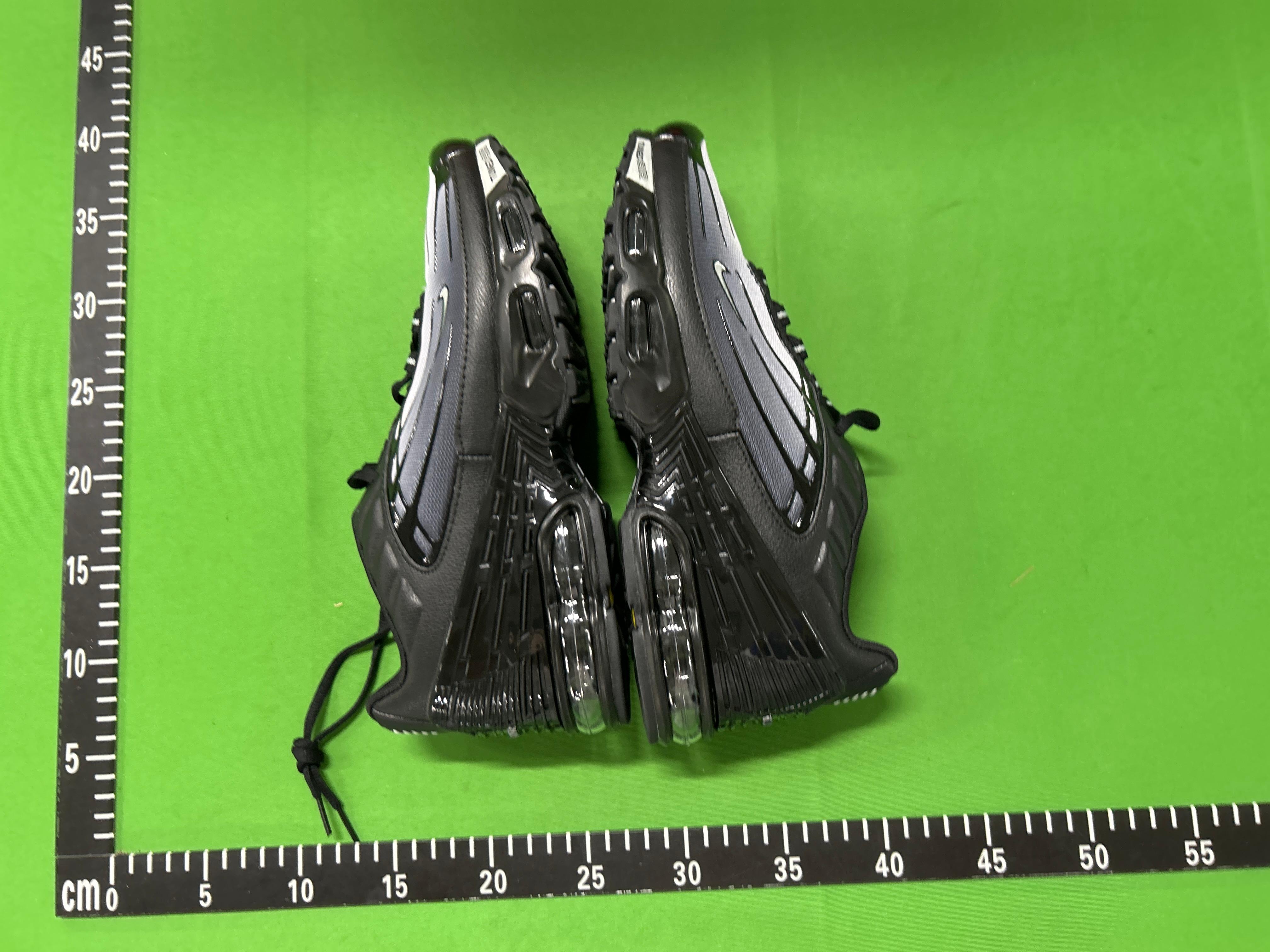Foto QC 5 de Nike Air Max Plus 3 GS Black Grey DM3269-001