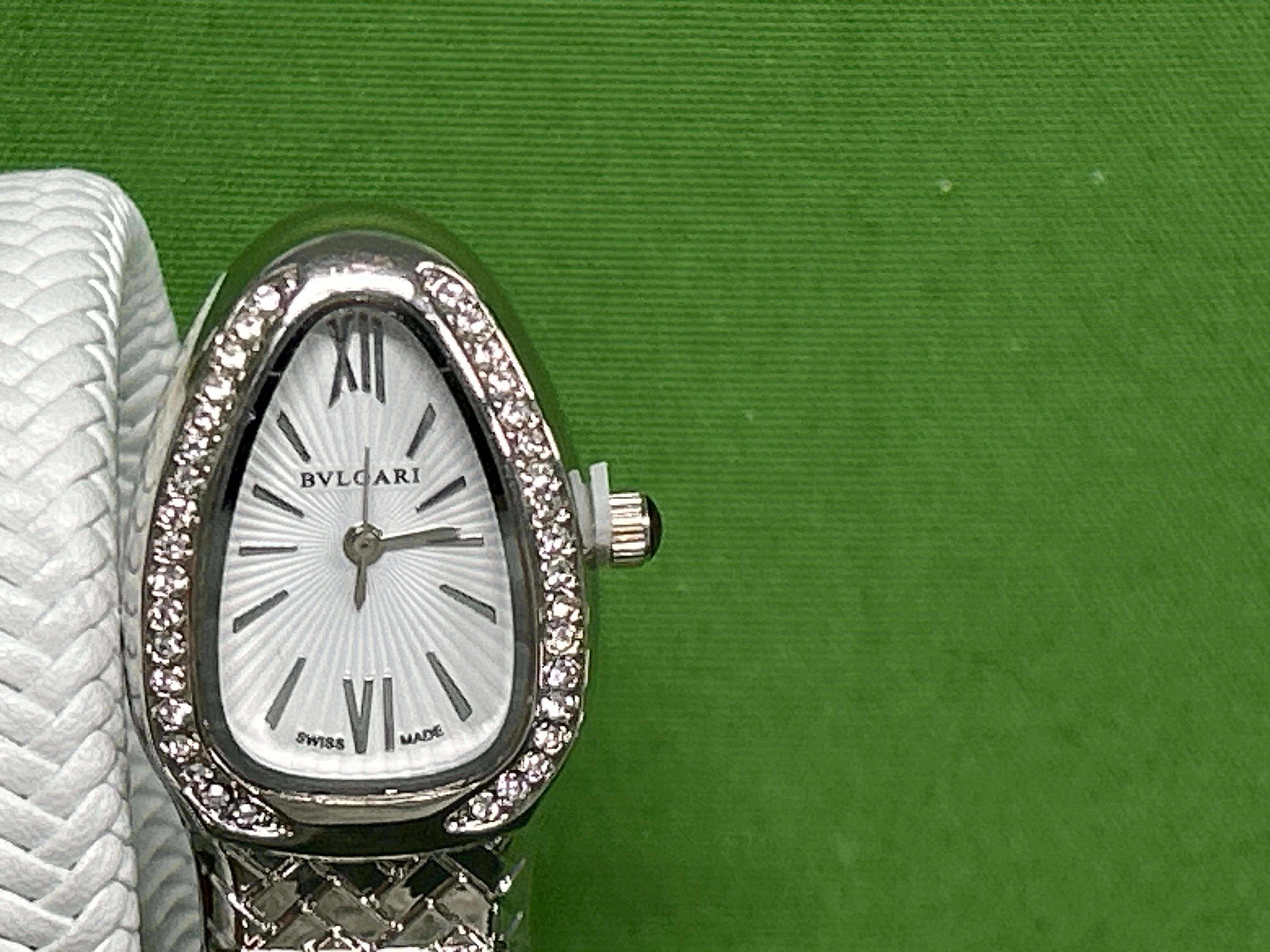 Foto QC 4 de Unbranded Snake-shaped Double Wrap Quartz Watch