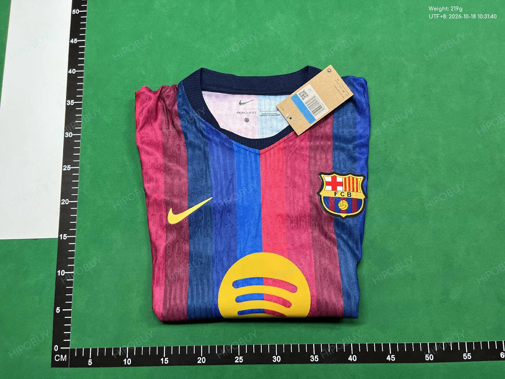 Foto QC 4 de Nike x FC Barcelona 2024/25 Pre-Match Player Edition Jersey Black Purple