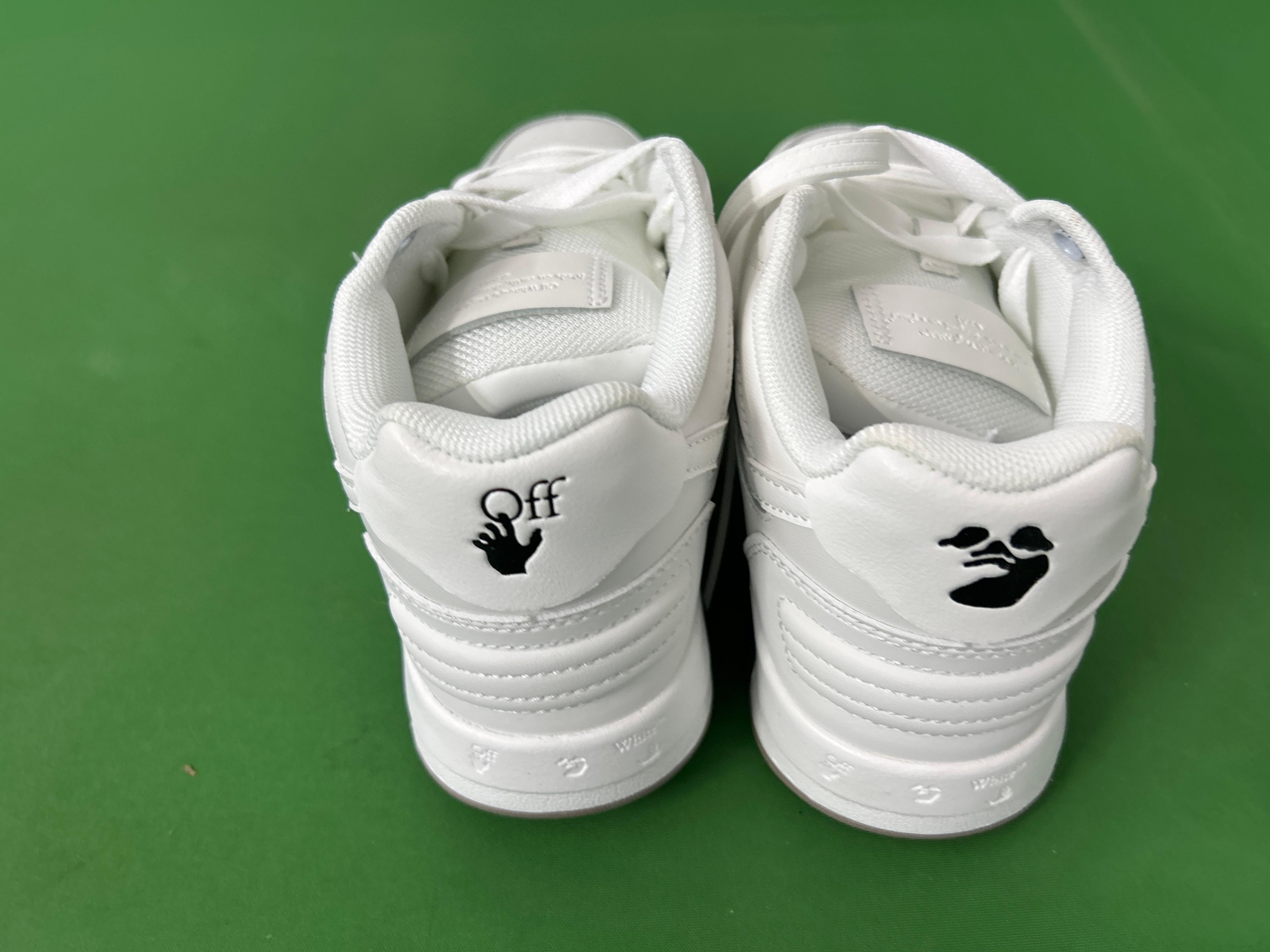 Foto QC 3 de Off-White Out Of Office Low Leather Sneakers Black White
