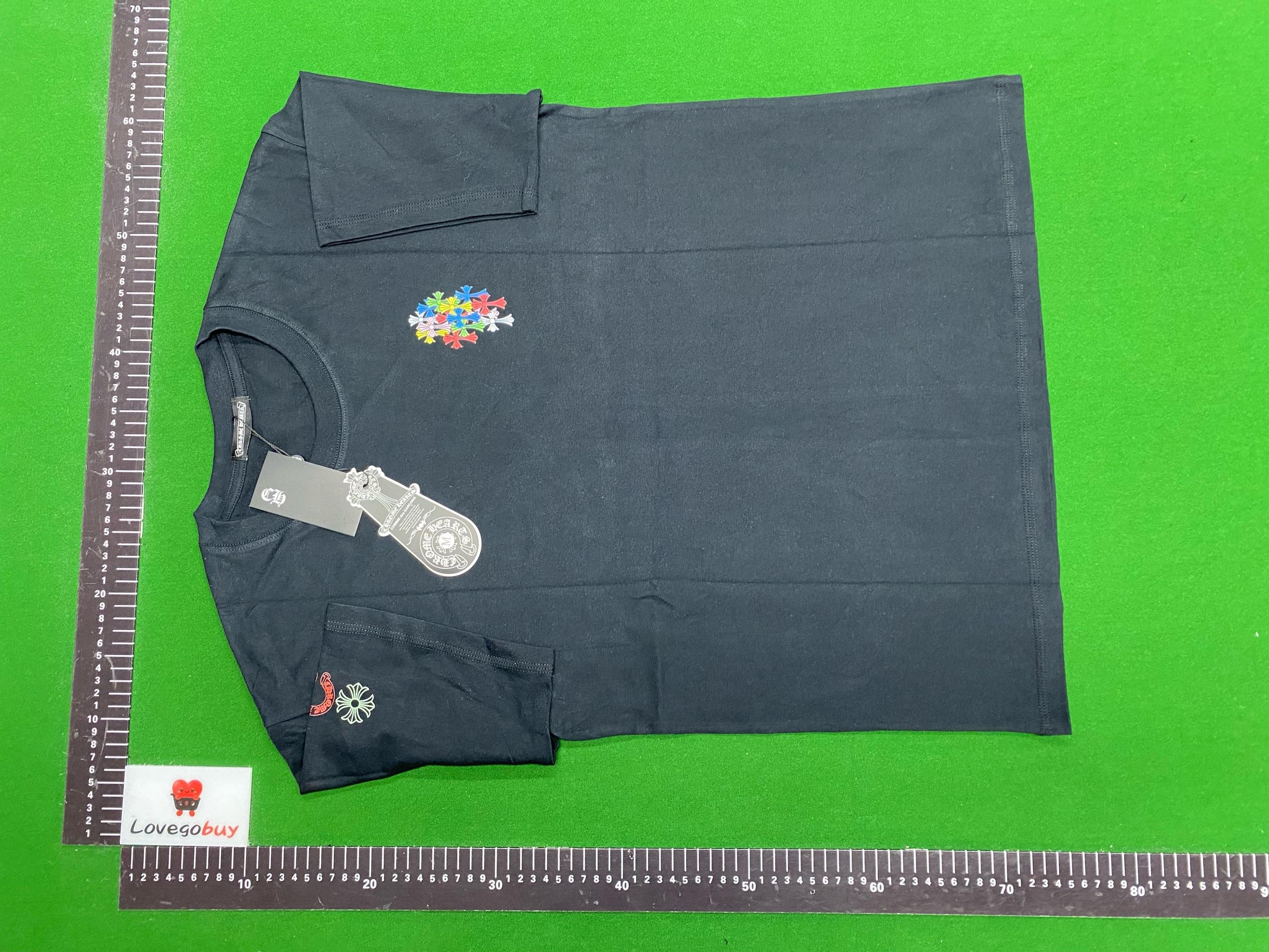 Foto QC 2 de Chrome Hearts T-shirt Praying Hands Cross Black