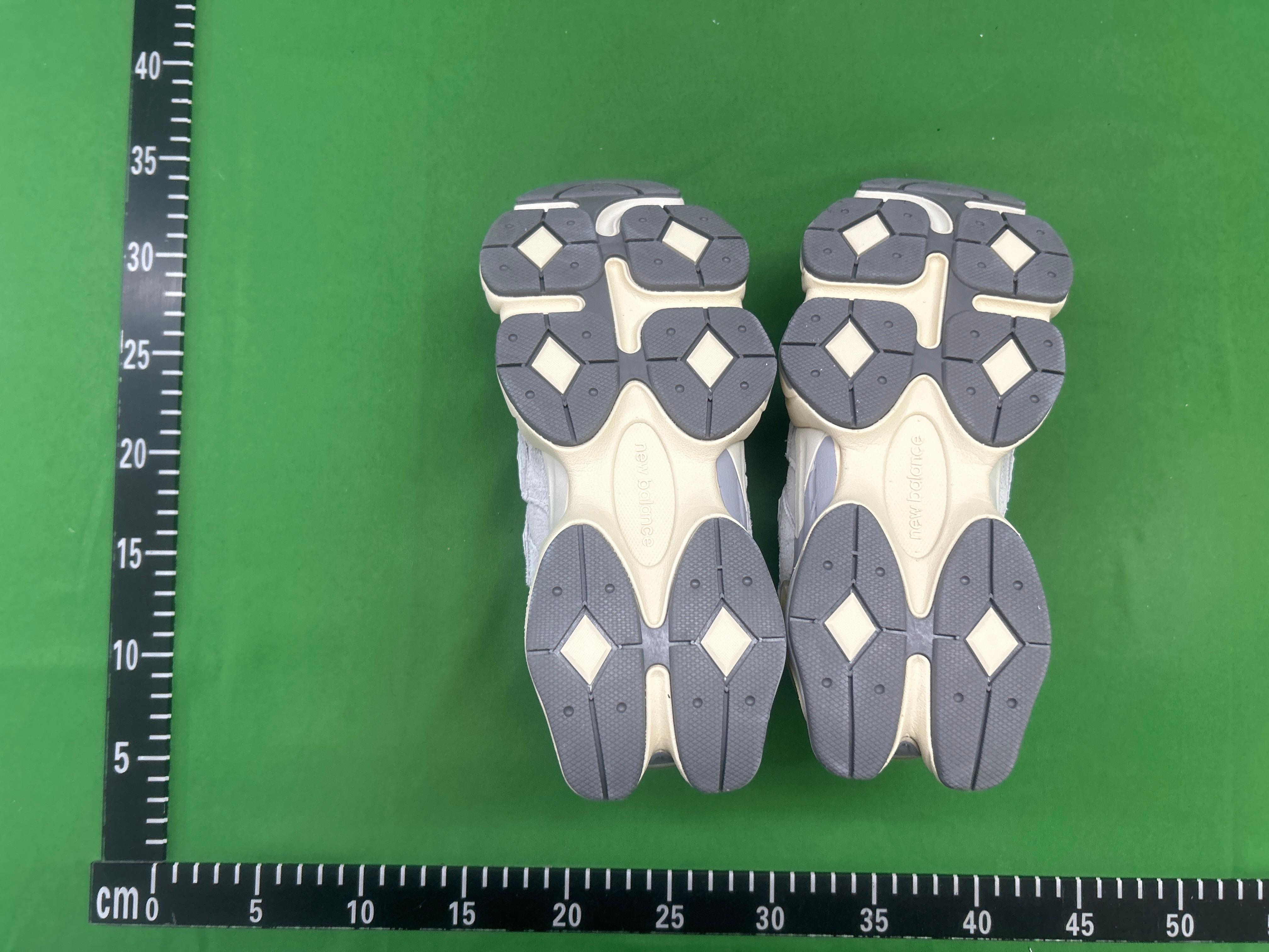 Foto QC 6 de New Balance 9060 Sea Salt Surf U9060MAC