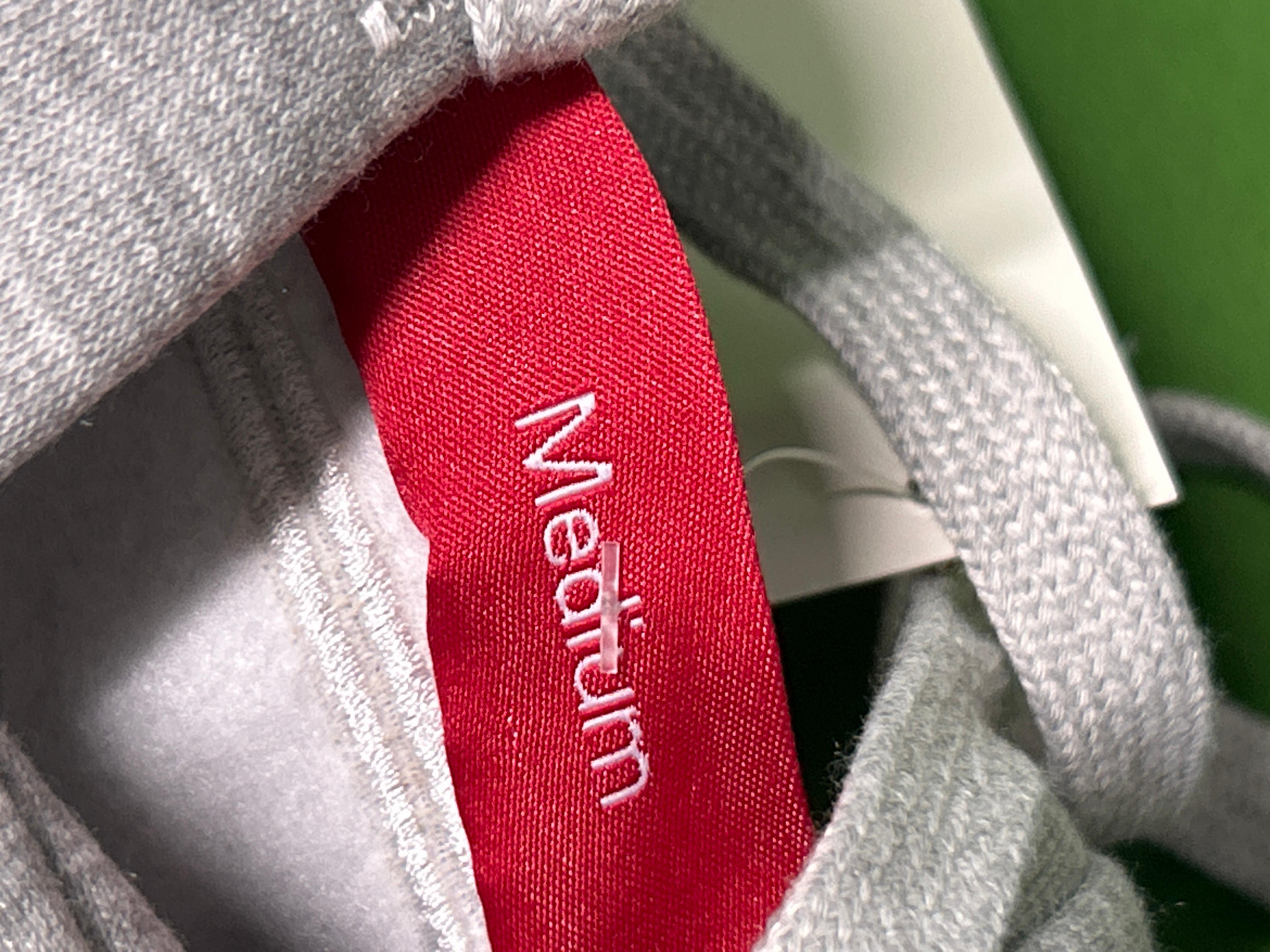 Foto QC 2 de Supreme Satin Applique Hooded Sweater Black