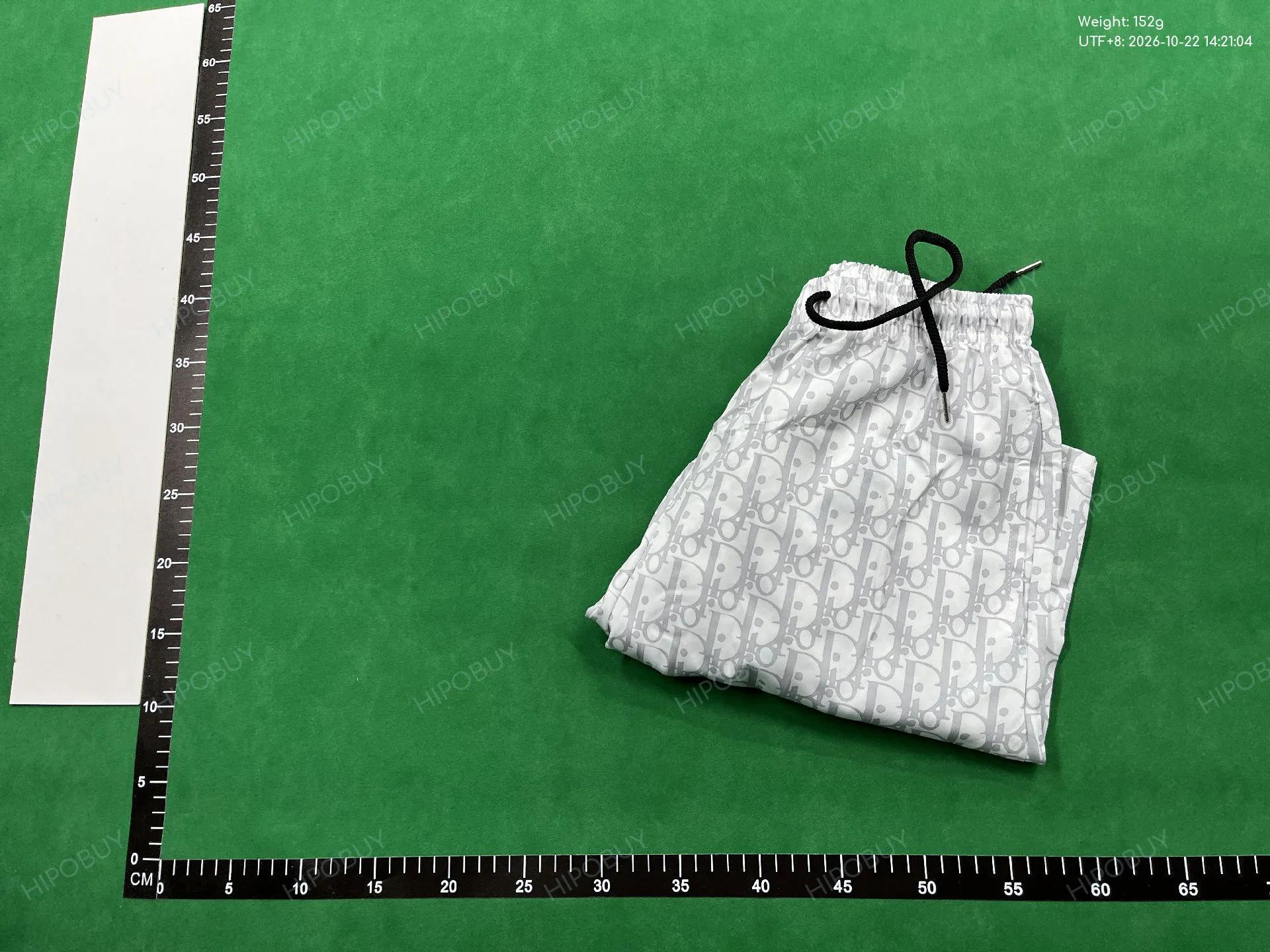Foto QC 8 de Dior Oblique Board Shorts Monogram White Grey