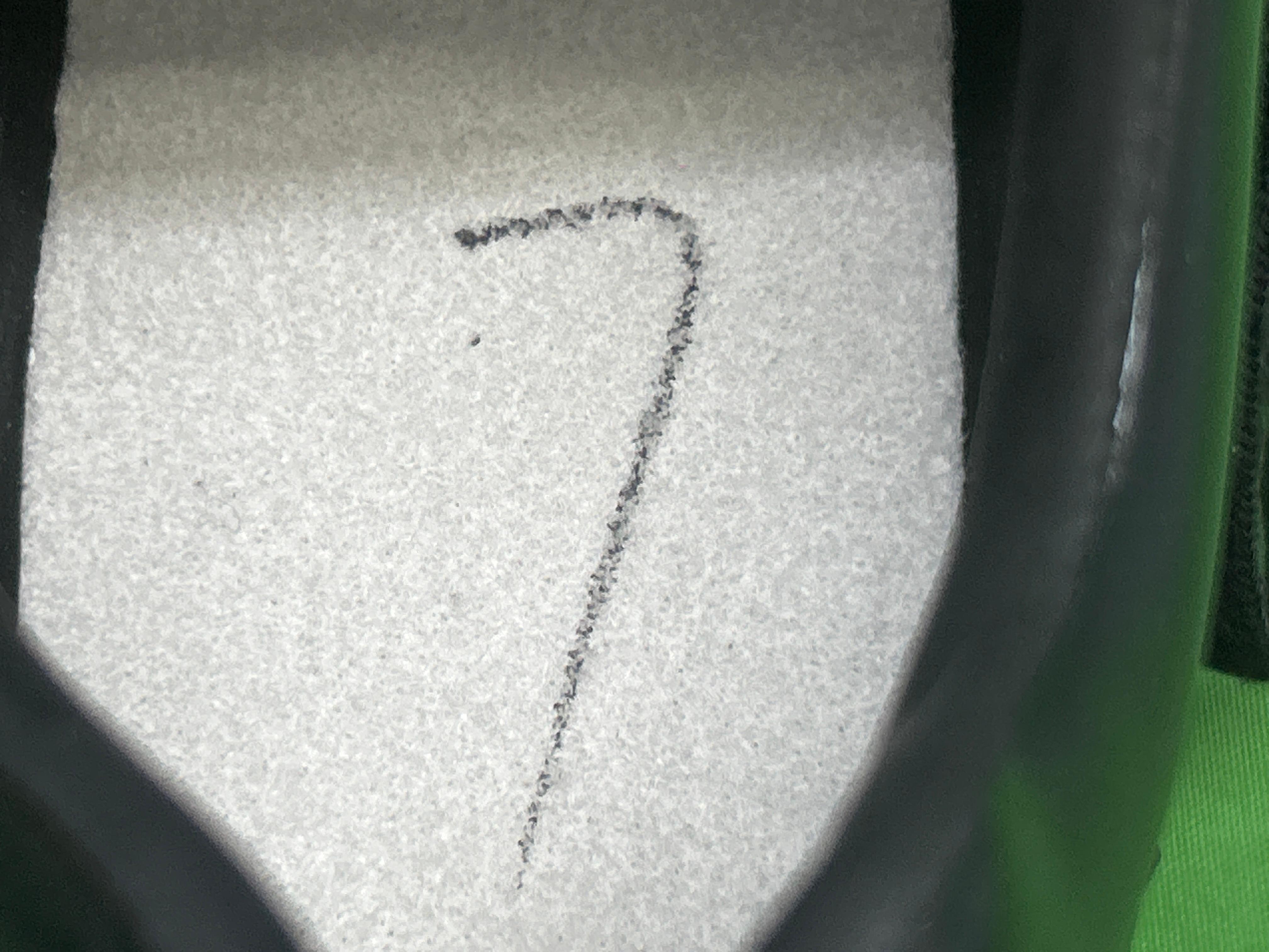 Foto QC 8 de Hermes Bouncing Black White