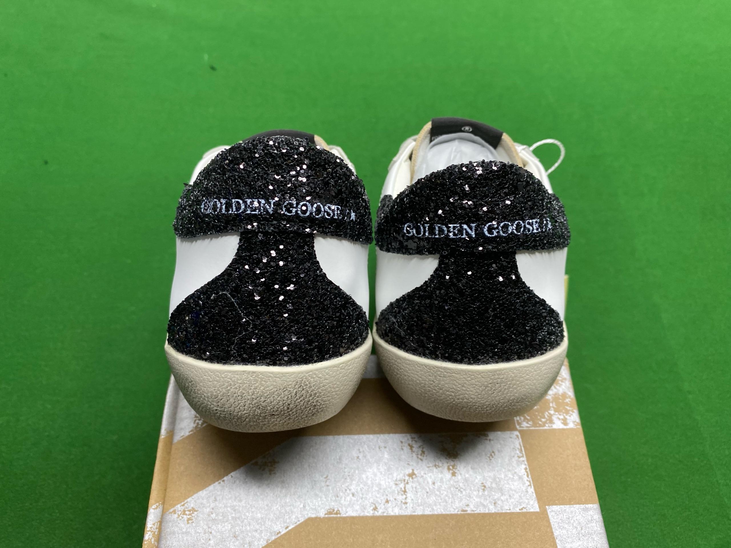 Foto QC 7 de Golden Goose Superstar Low White Gold Glitter Star Black Glitter Heel