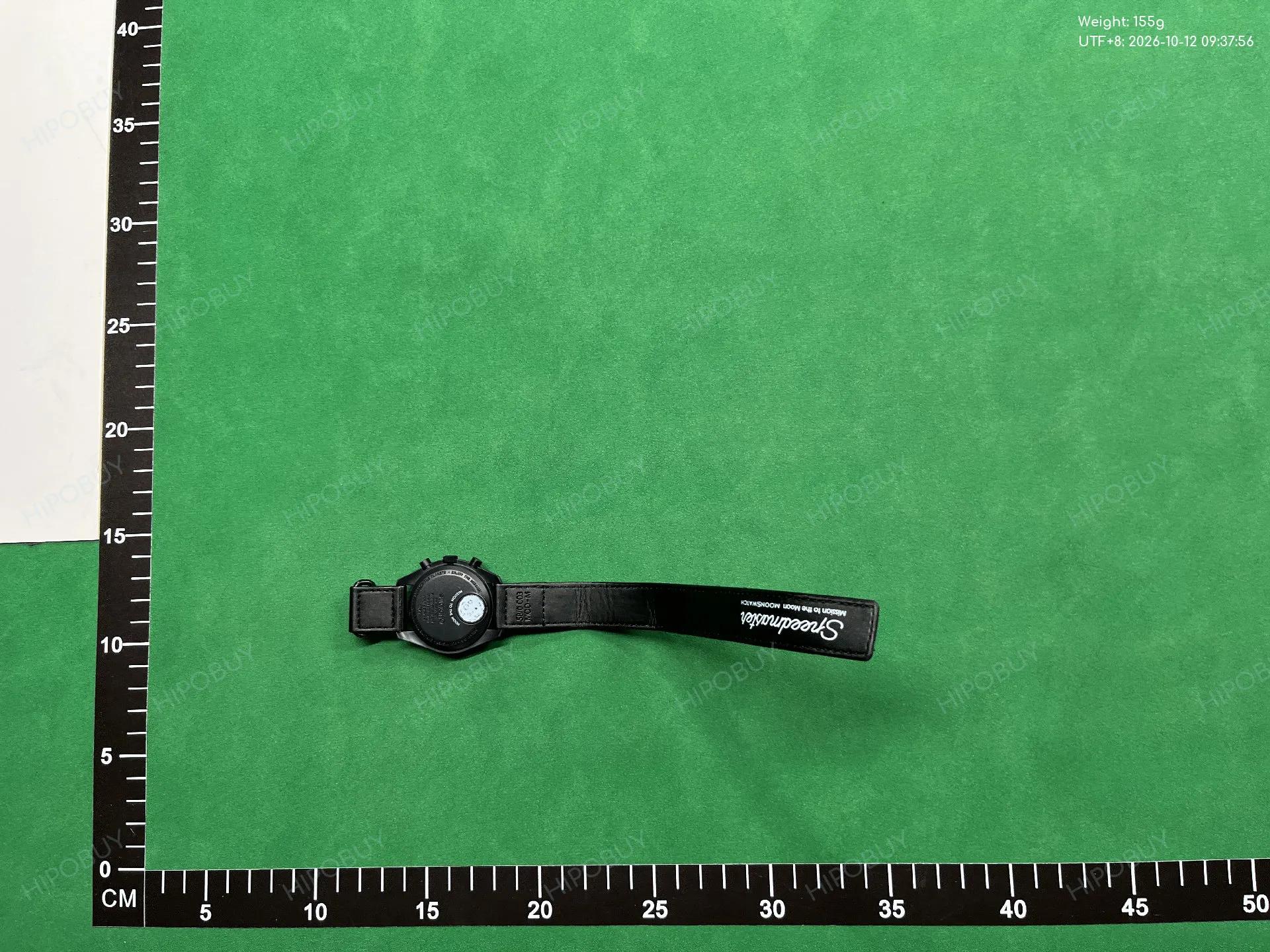 Foto QC 2 de Omega x Swatch Bioceramic MoonSwatch Mission to Jupiter SO33C100