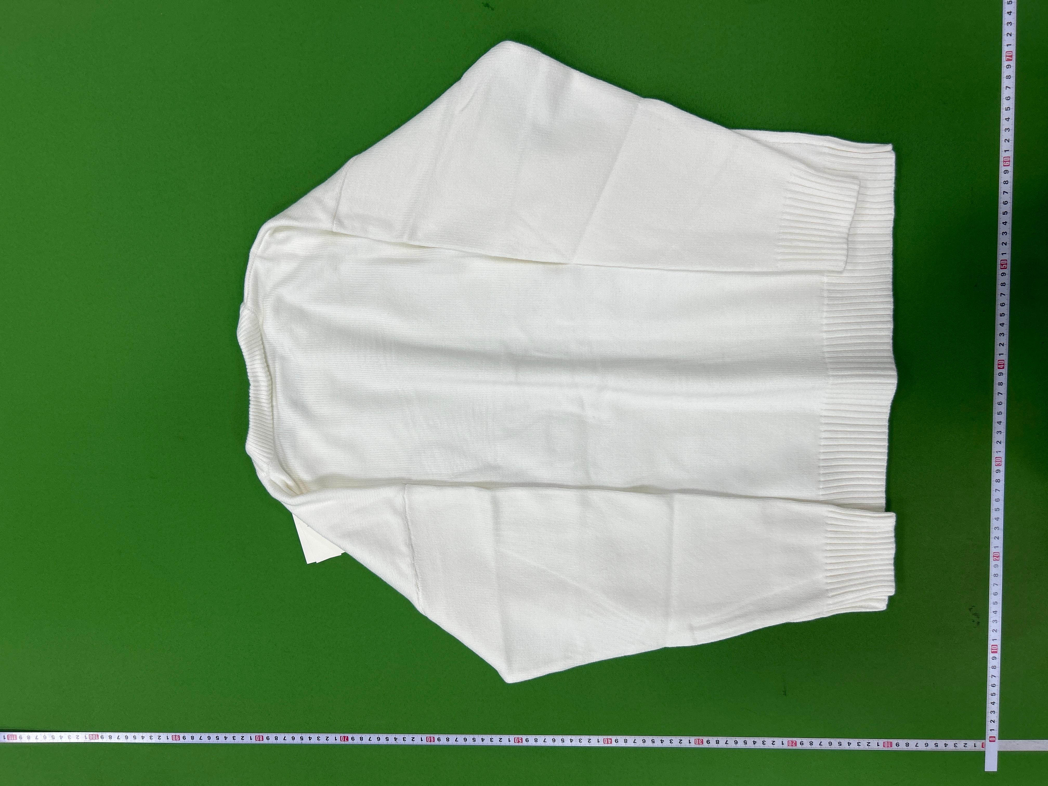 Foto QC 8 de Ami Paris Ami de Coeur Crewneck Sweater Off White