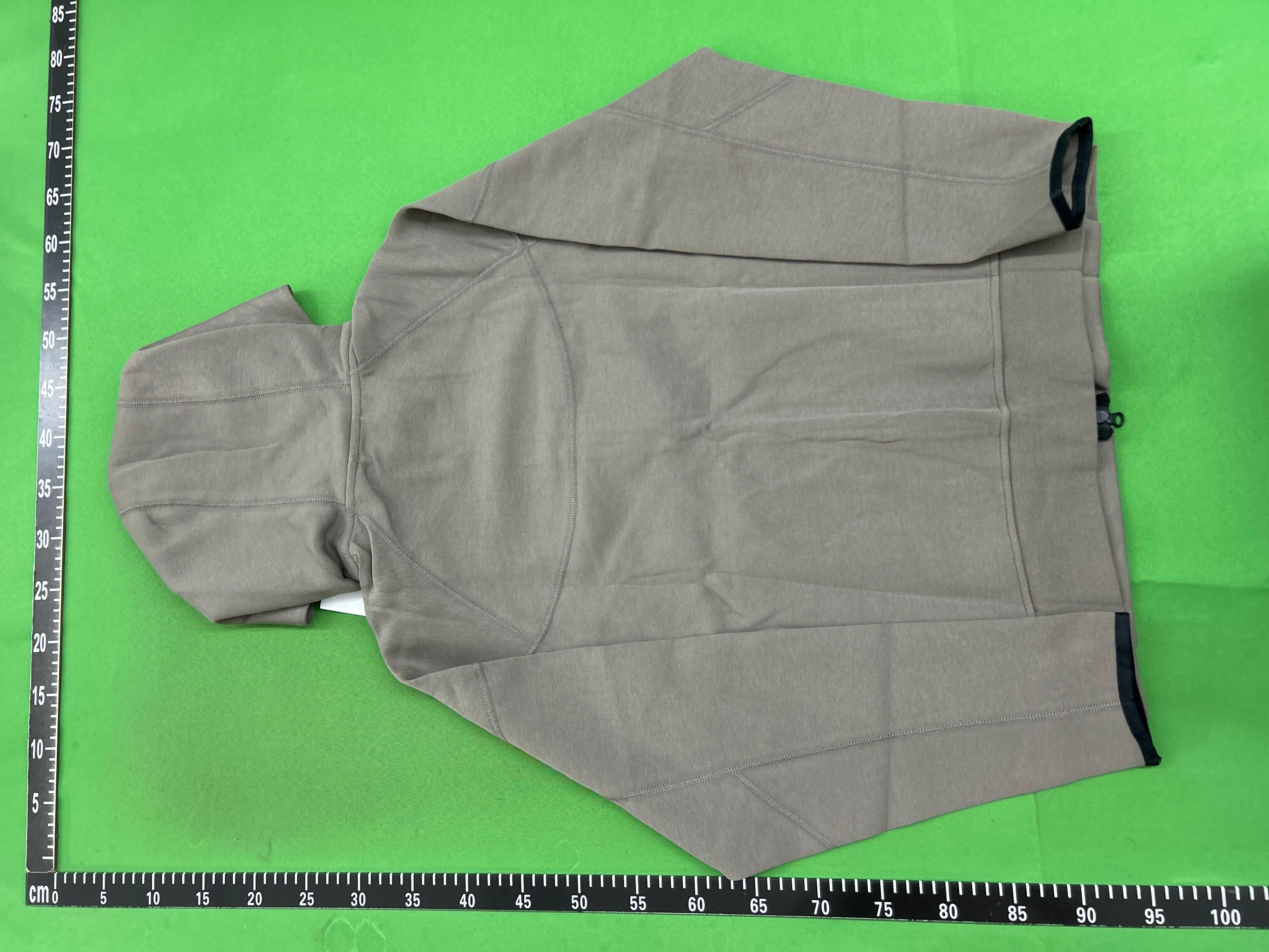 Foto QC 8 de Syna x Nike Tech Fleece Set 2-Piece Grey Black