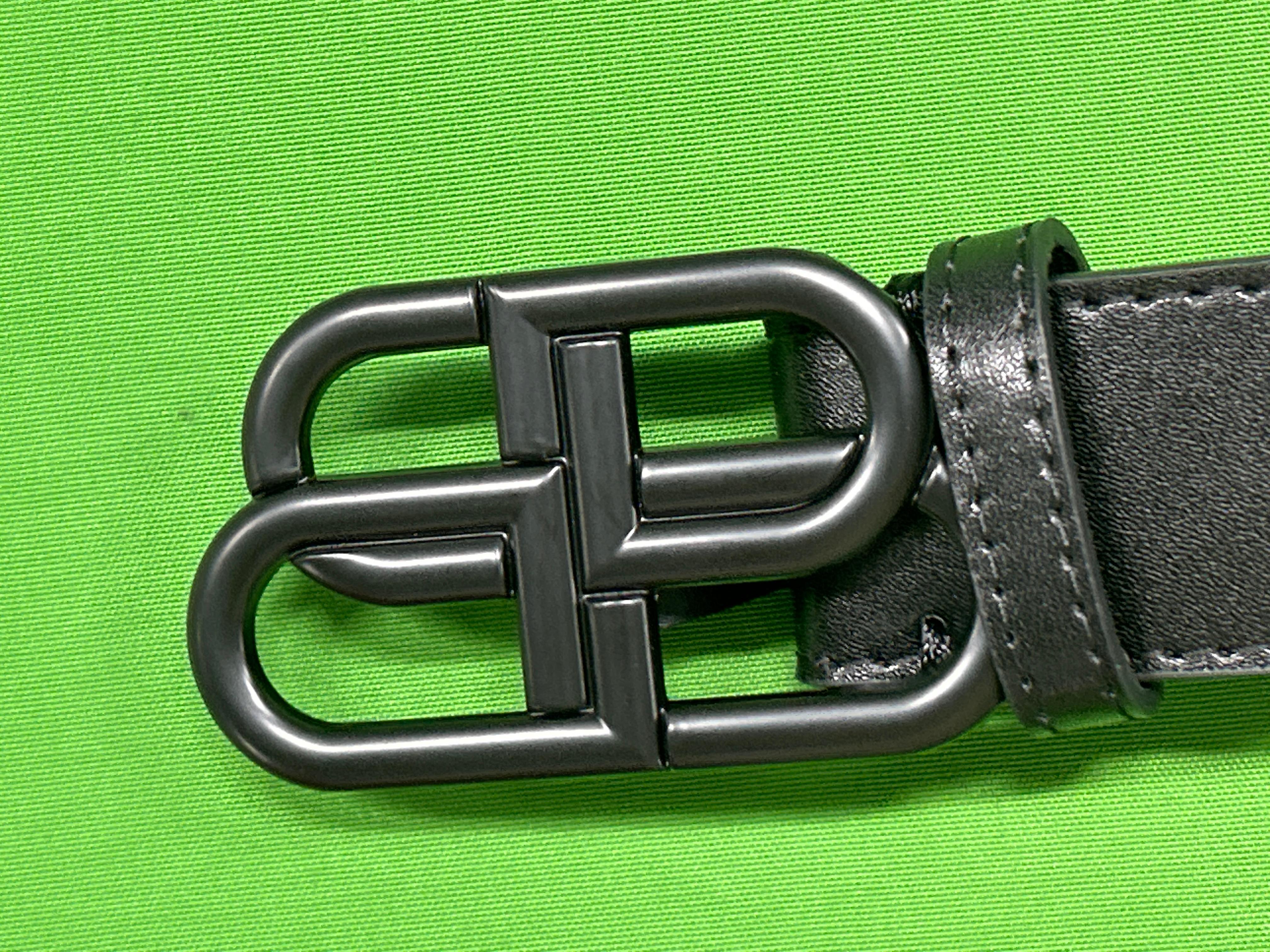 Foto QC 8 de Balenciaga BB Belt Black