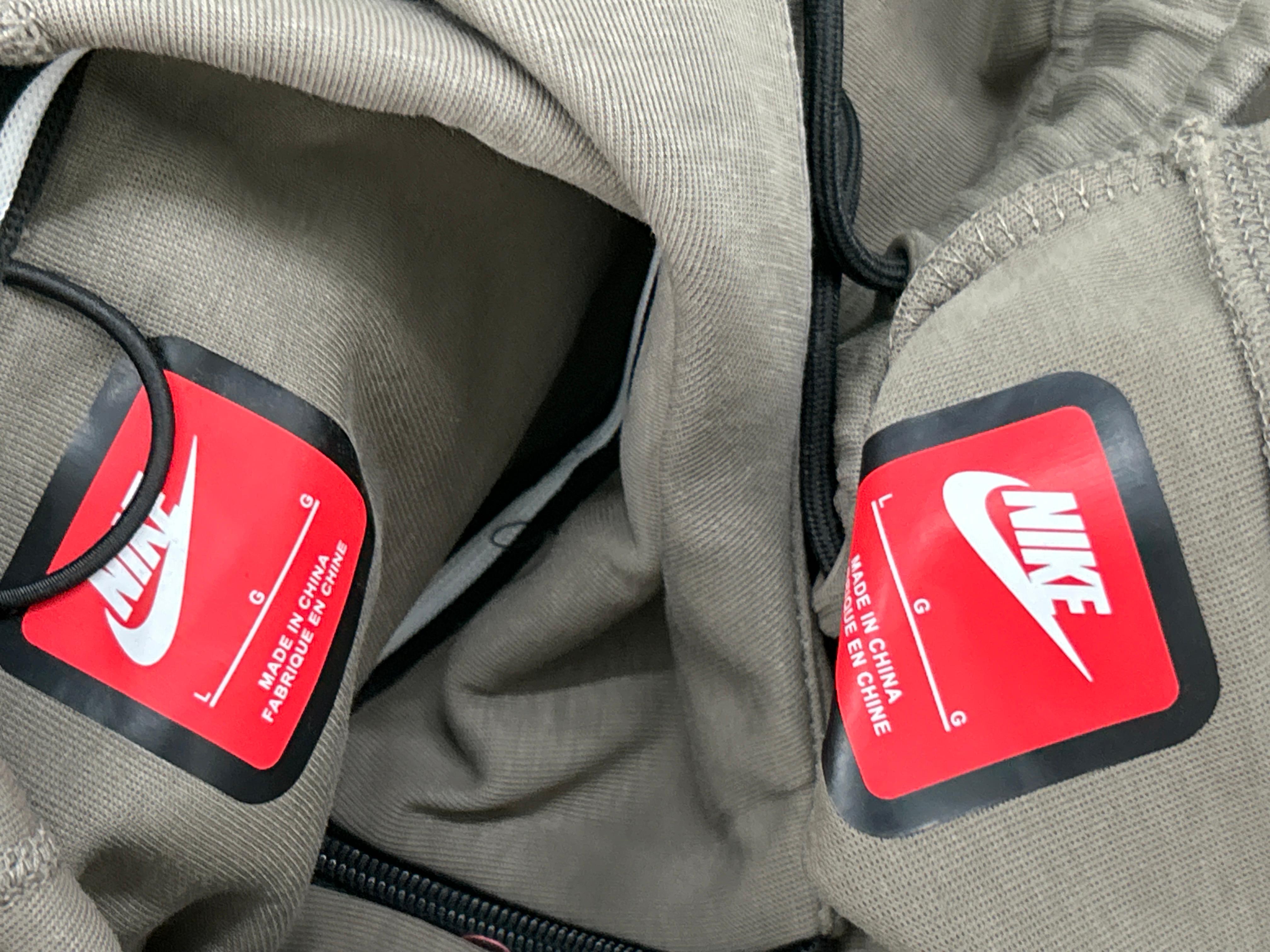 Foto QC 6 de Syna x Nike Tech Fleece Set 2-Piece Grey Black