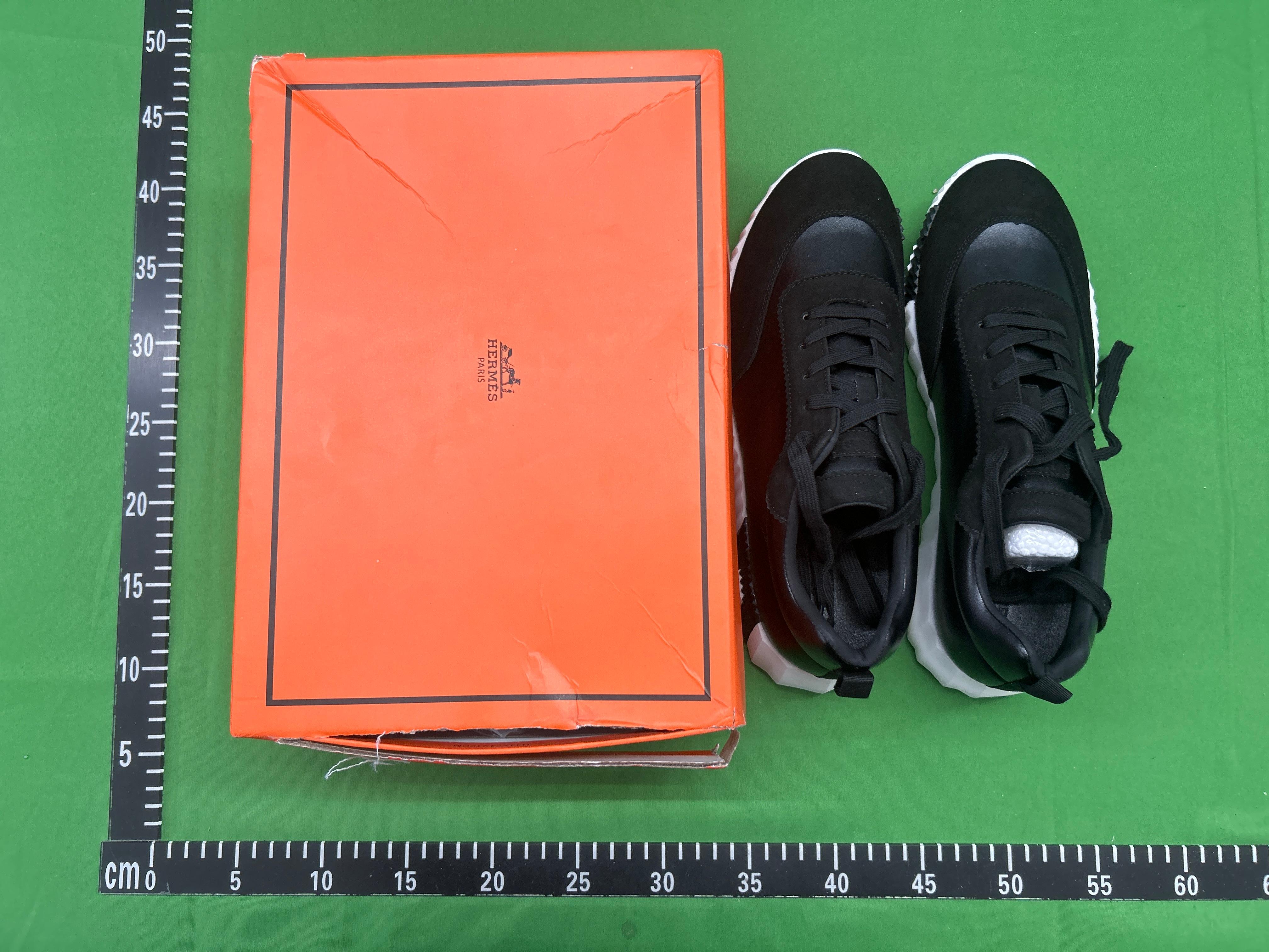Foto QC 2 de Hermes Bouncing Black White