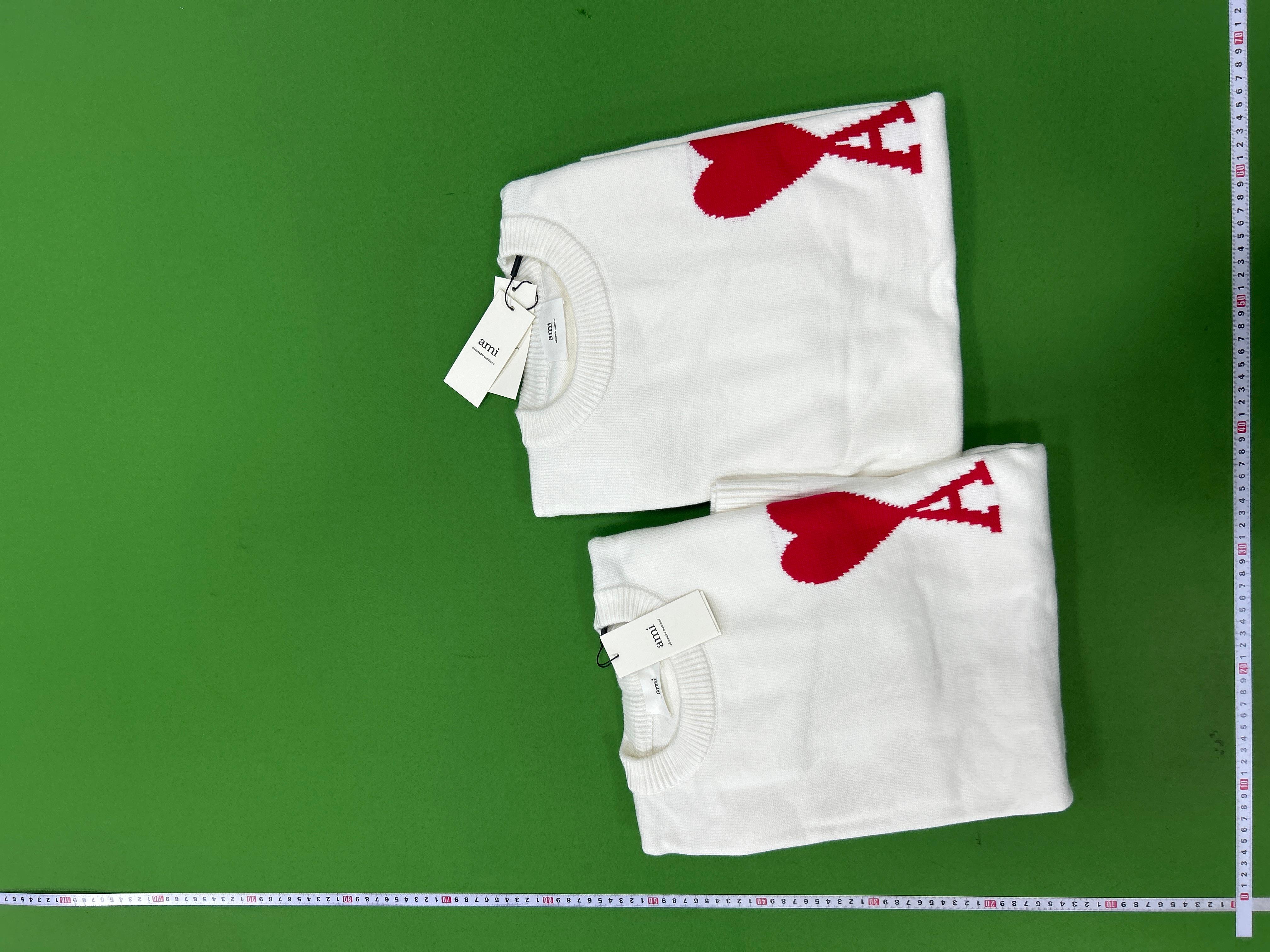 Foto QC 5 de Ami Paris Ami de Coeur Crewneck Sweater Off White