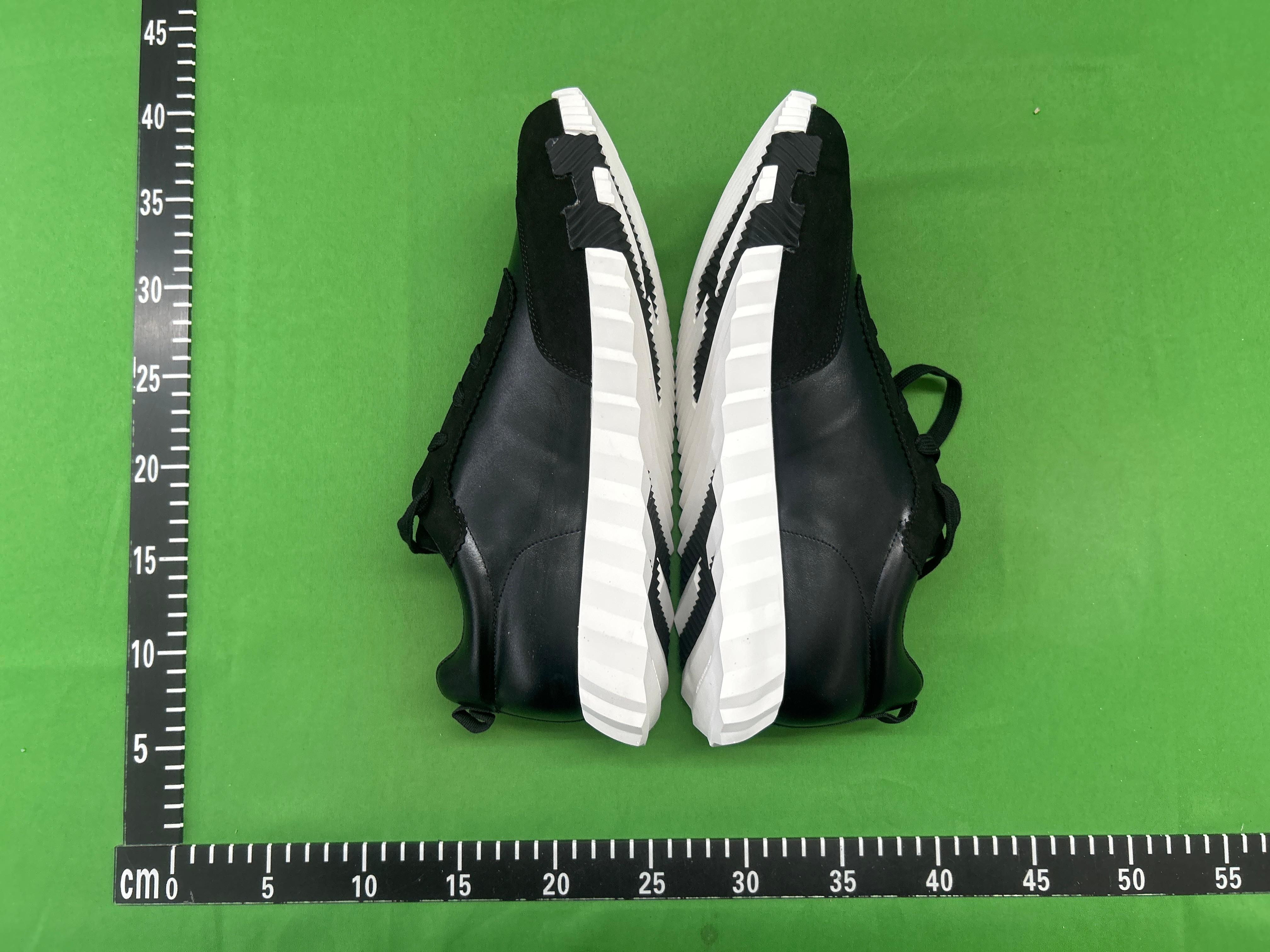 Foto QC 4 de Hermes Bouncing Black White