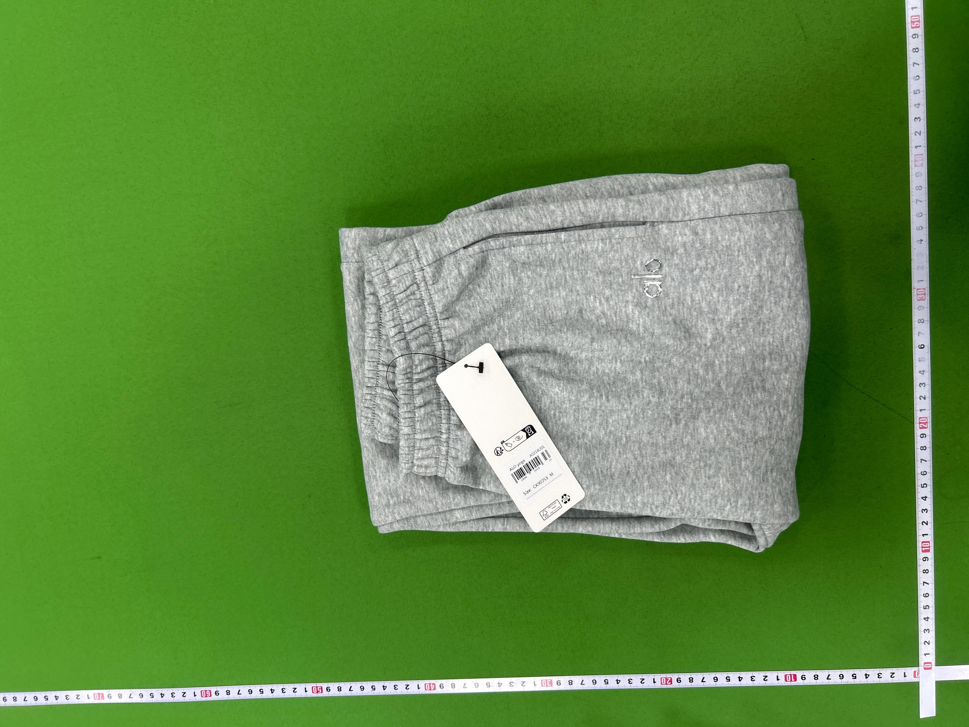 Foto QC 1 de Alo Yoga Accolade Full Zip Hoodie Black